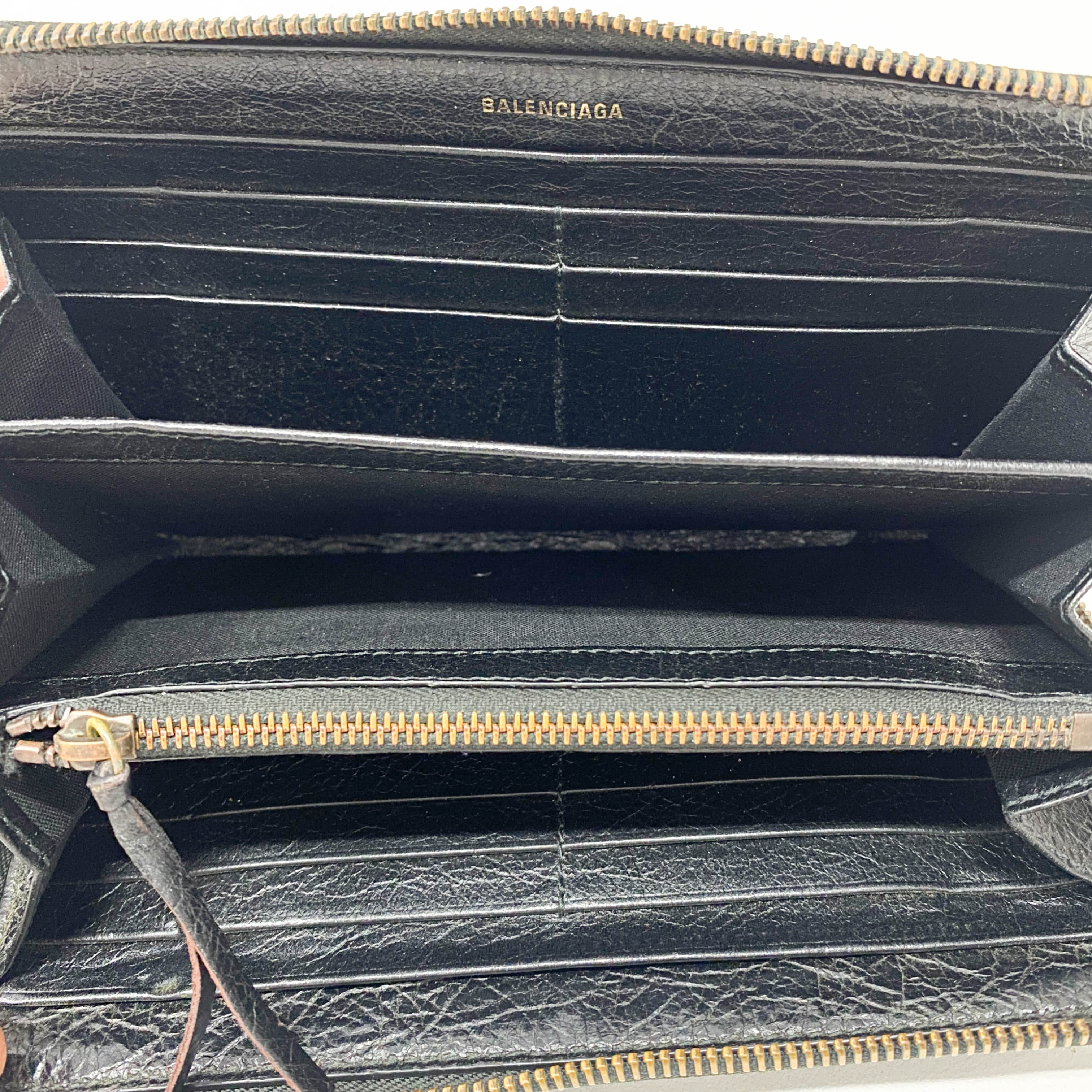 Graffiti Round Zipper Black Lambskin Leather Wallet