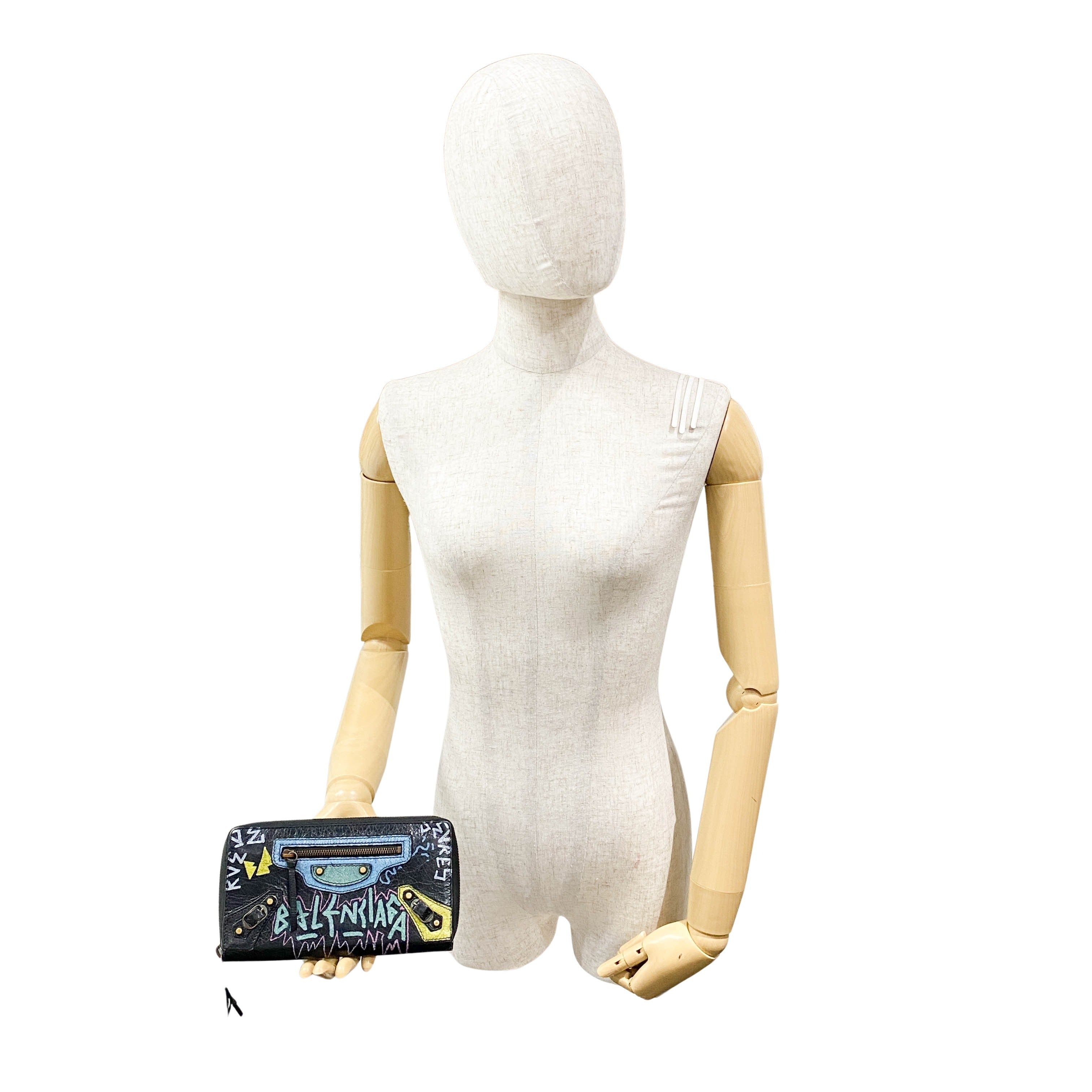 Graffiti Round Zipper Black Lambskin Leather Wallet