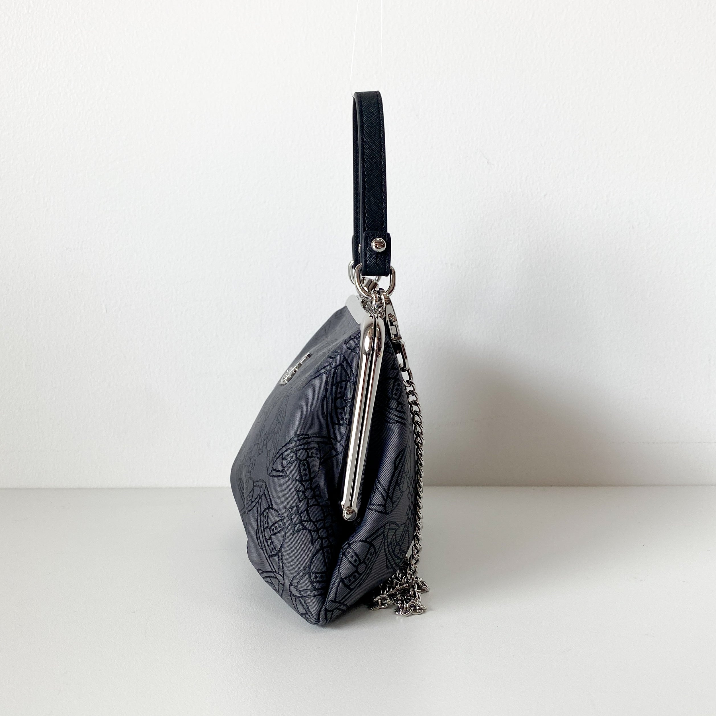 Granny Frame Small Grey Design Hand/Shoulder Bag