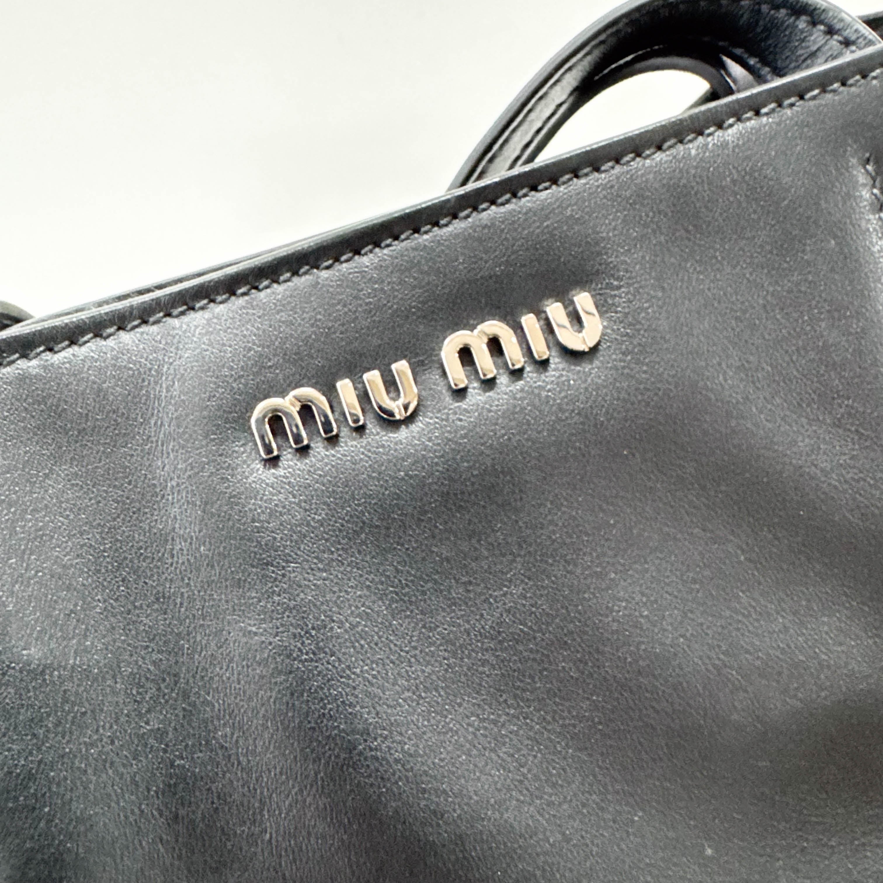 Archive Black Leather Shoulder Bag