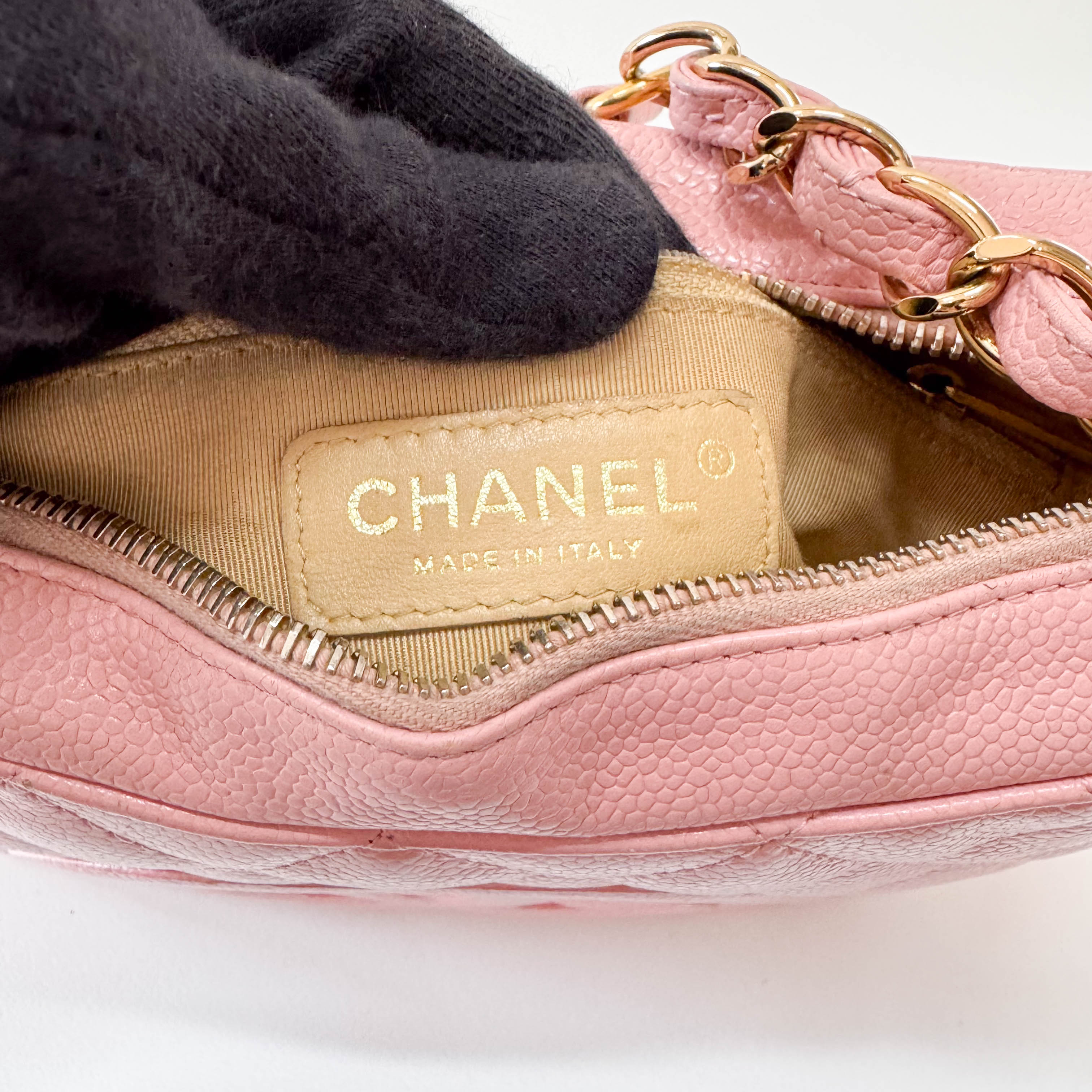 Quilted Grain Calf Skin Leather Pink Hobo Shoulder Bag