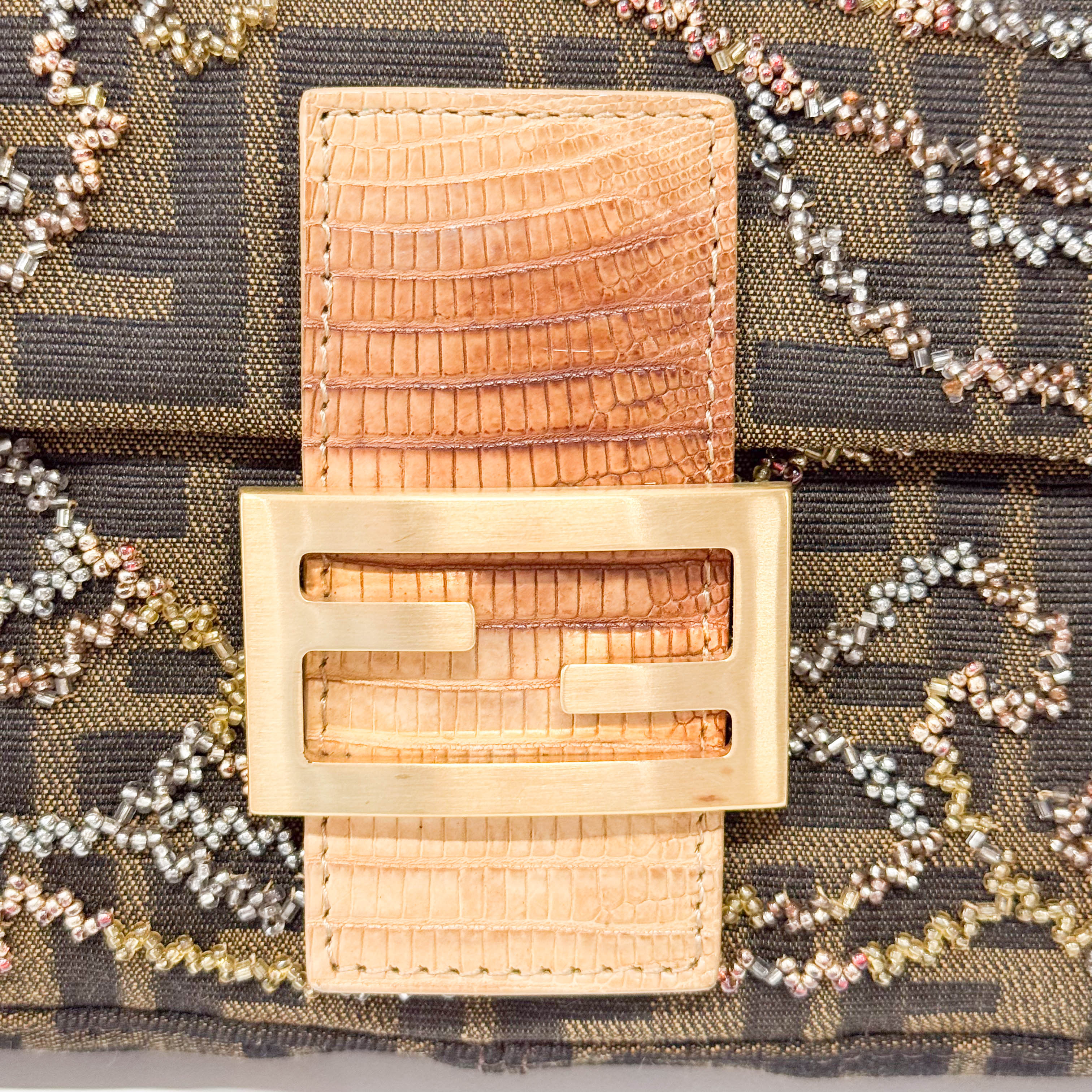 Zucca Baguette Brown Canvas Embroidery Shoulder Bag