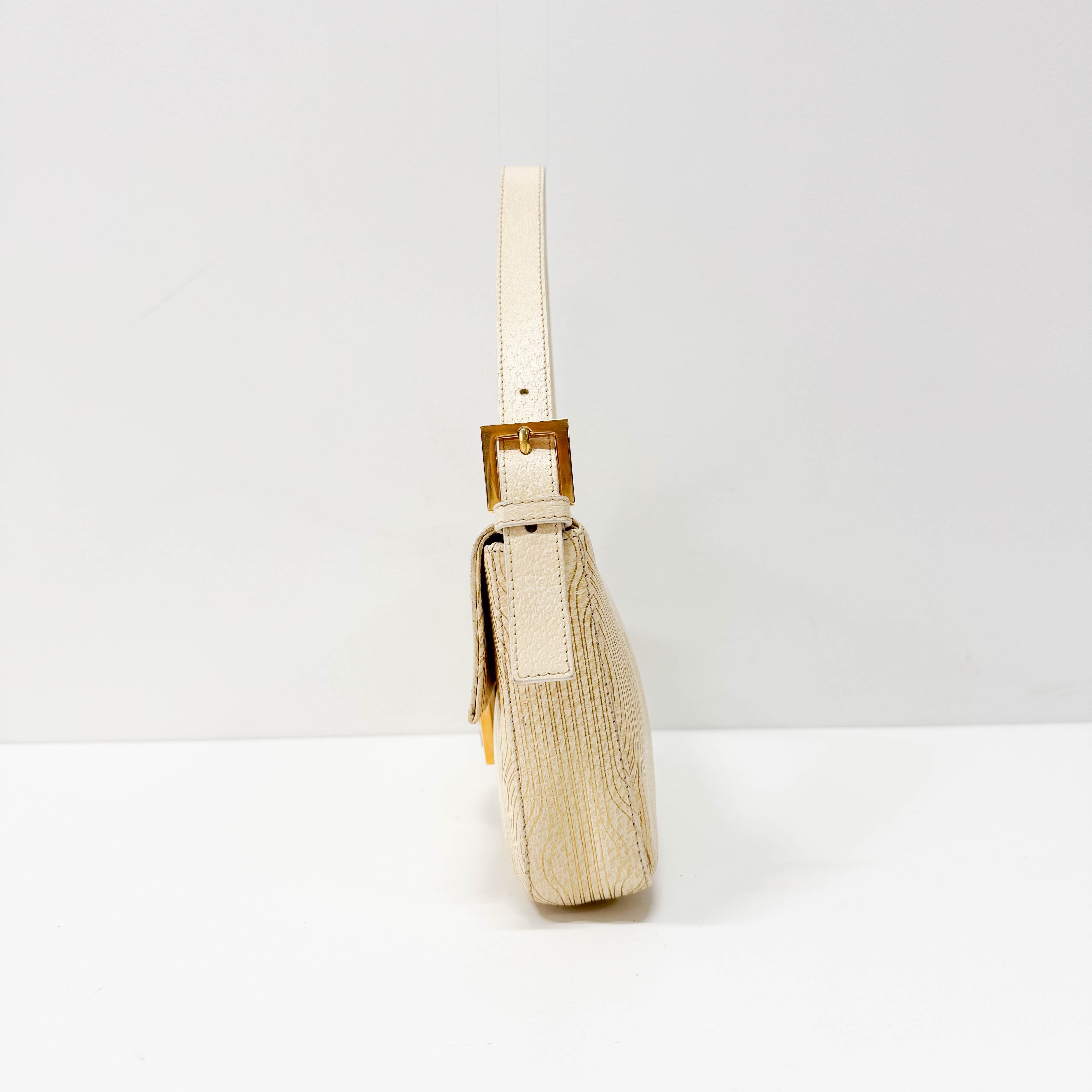 Baguette Beige Leather Shoulder Bag