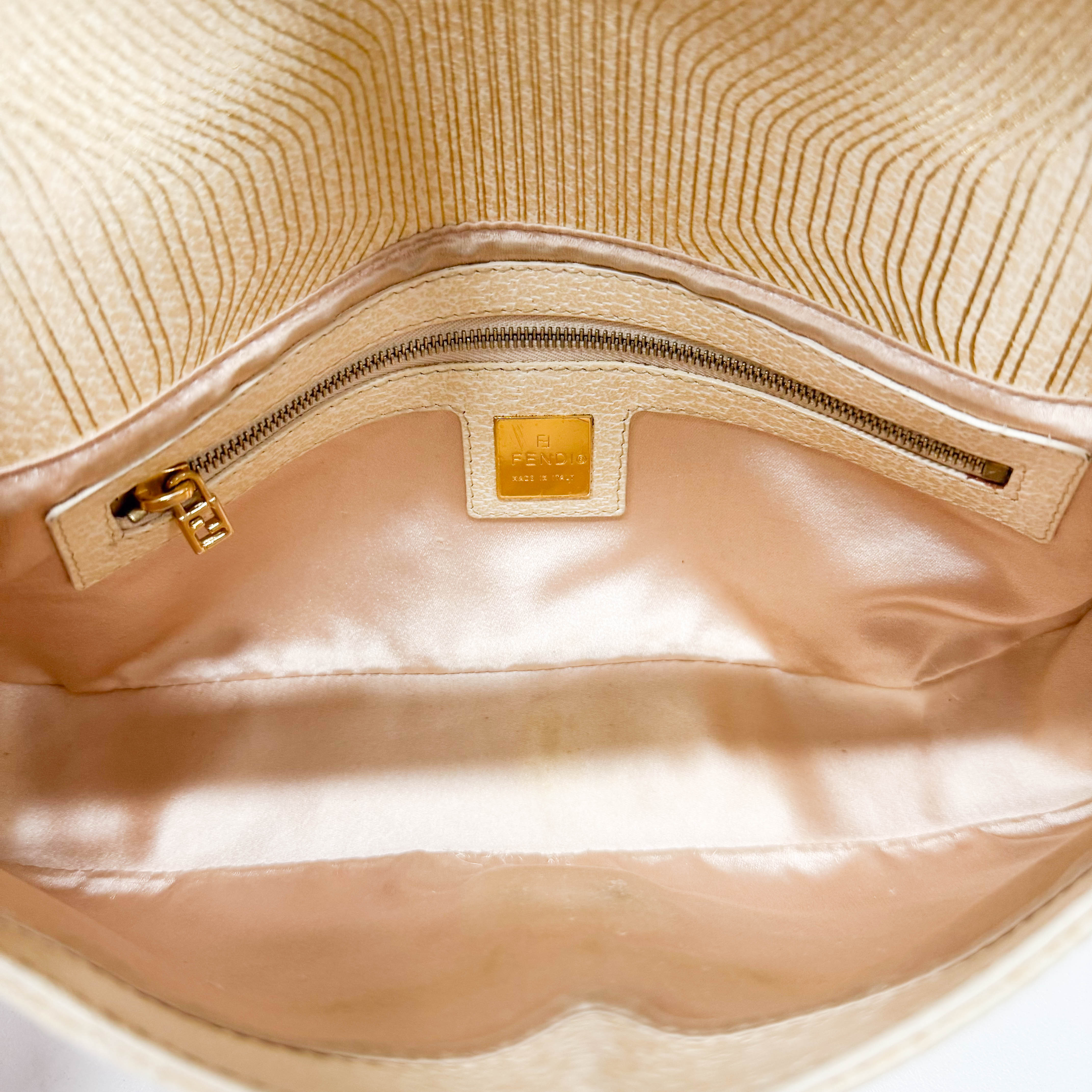 Baguette Beige Leather Shoulder Bag
