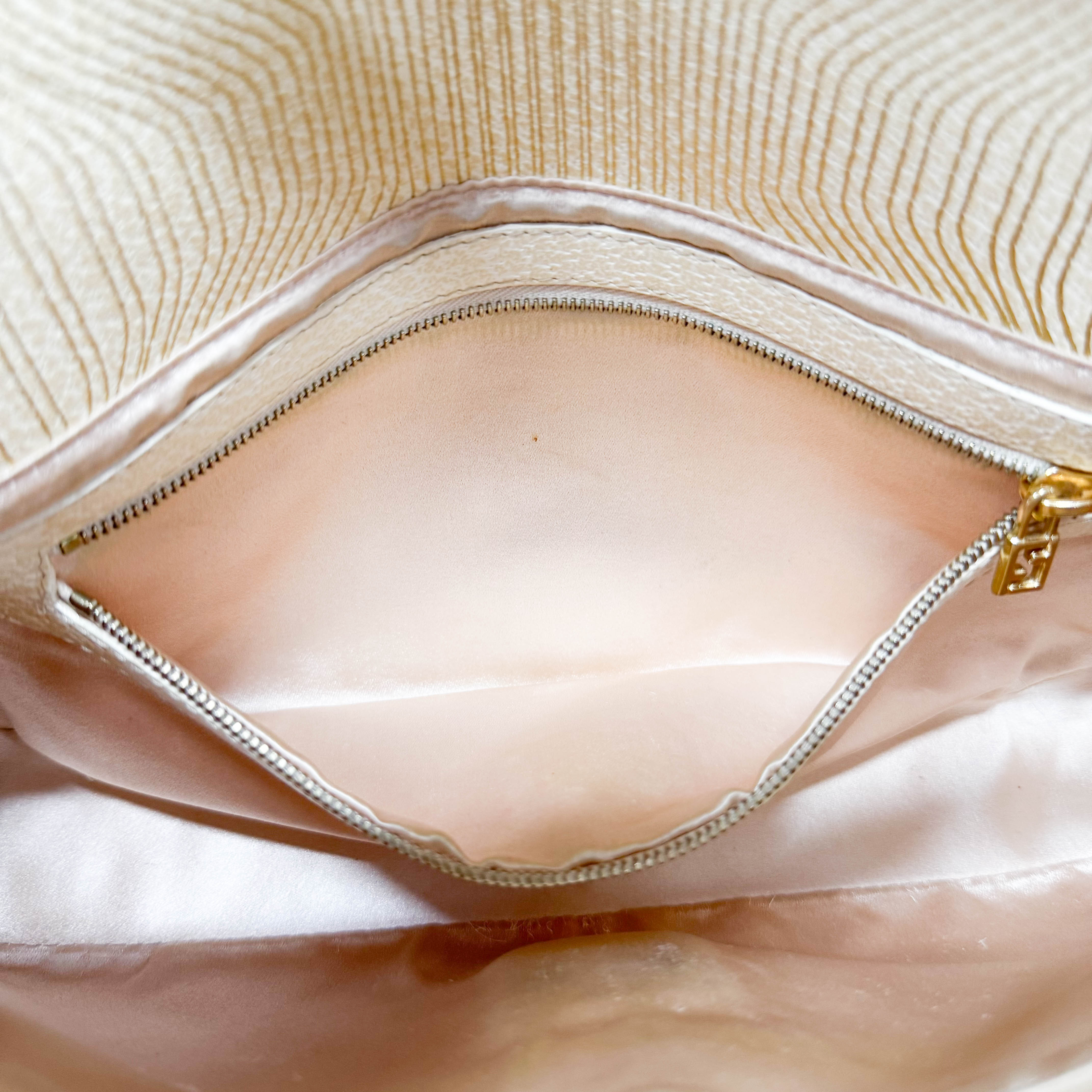 Baguette Beige Leather Shoulder Bag