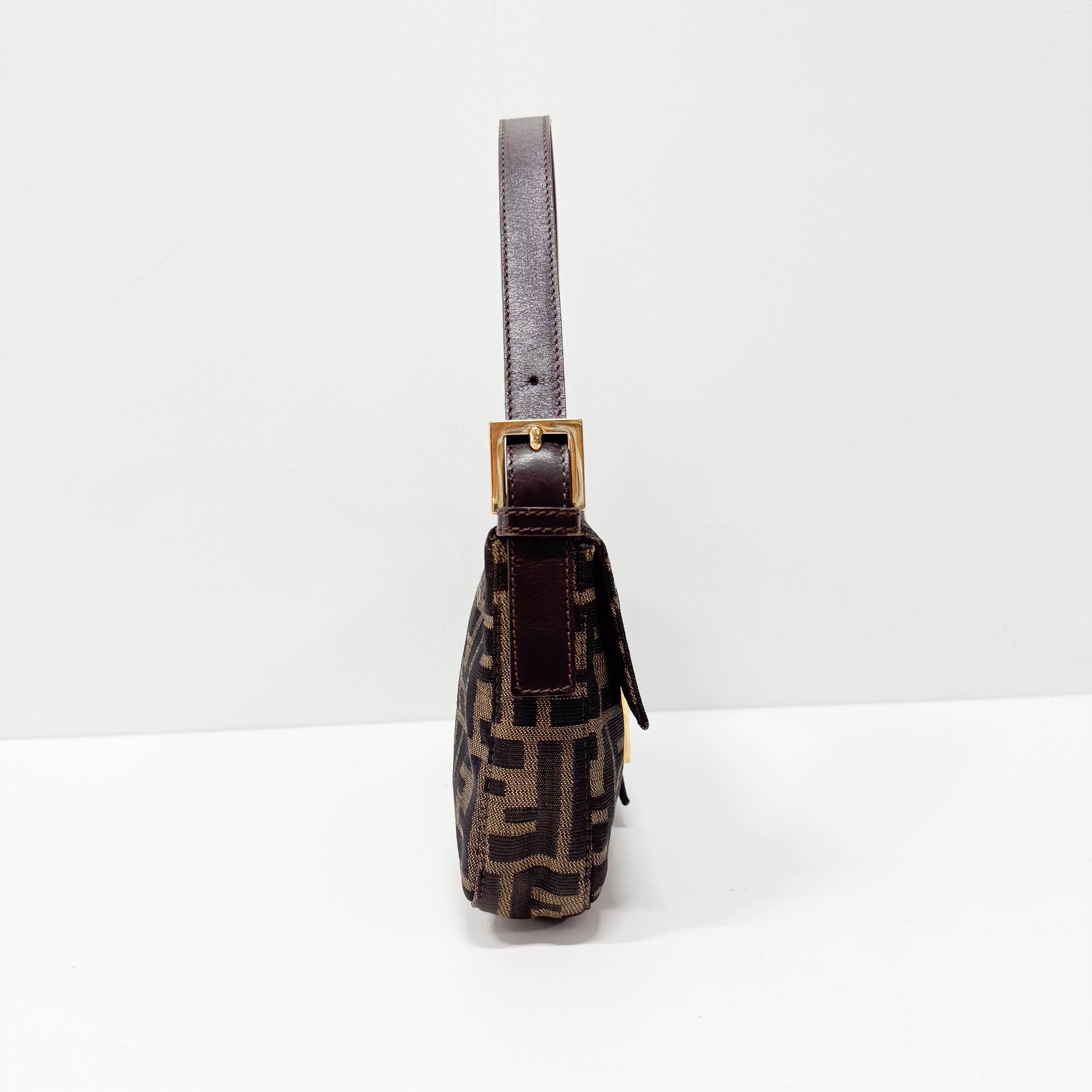 Zucca Baguette Brown Coated Canvas Shoulder Bag