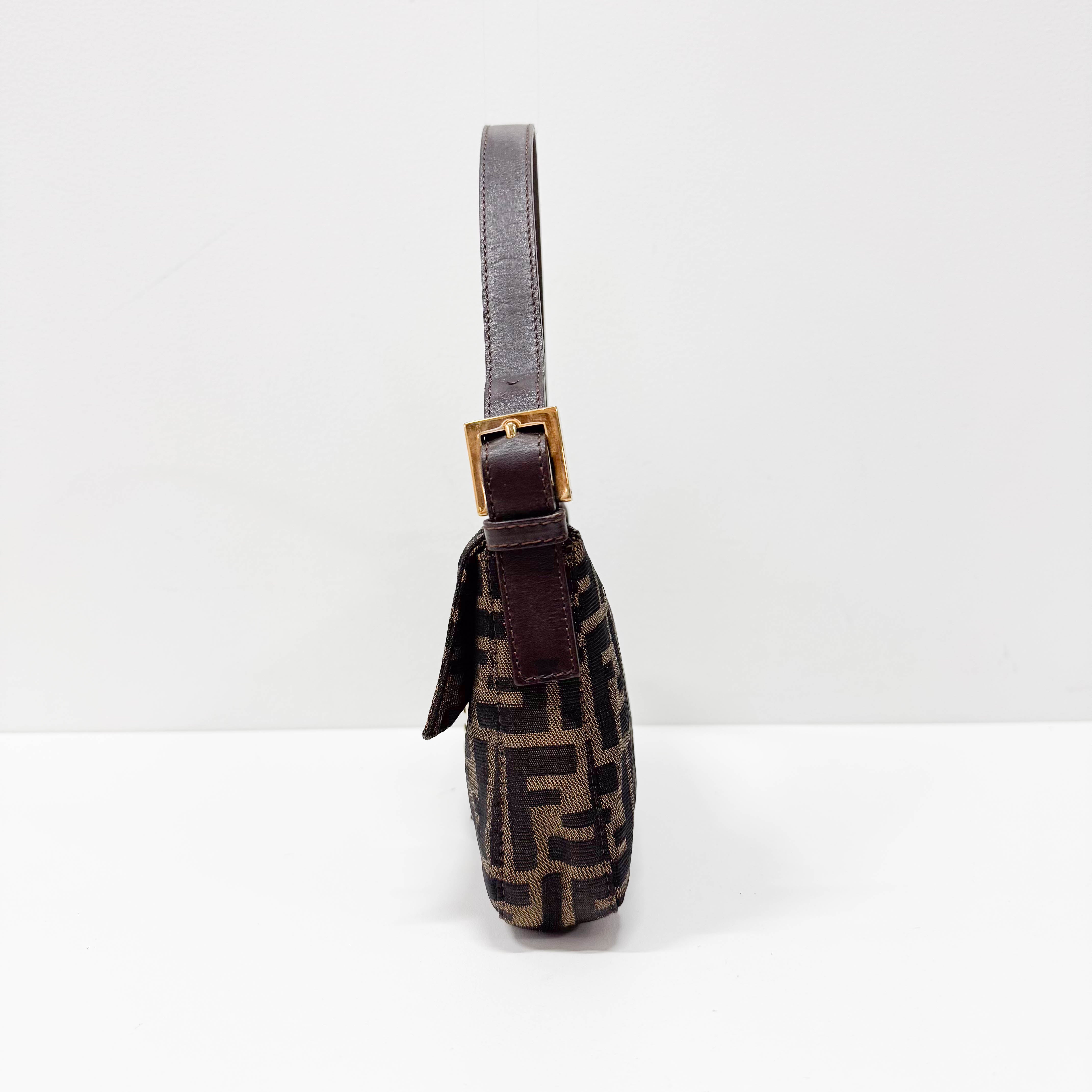 Zucca Baguette Brown Coated Canvas Shoulder Bag