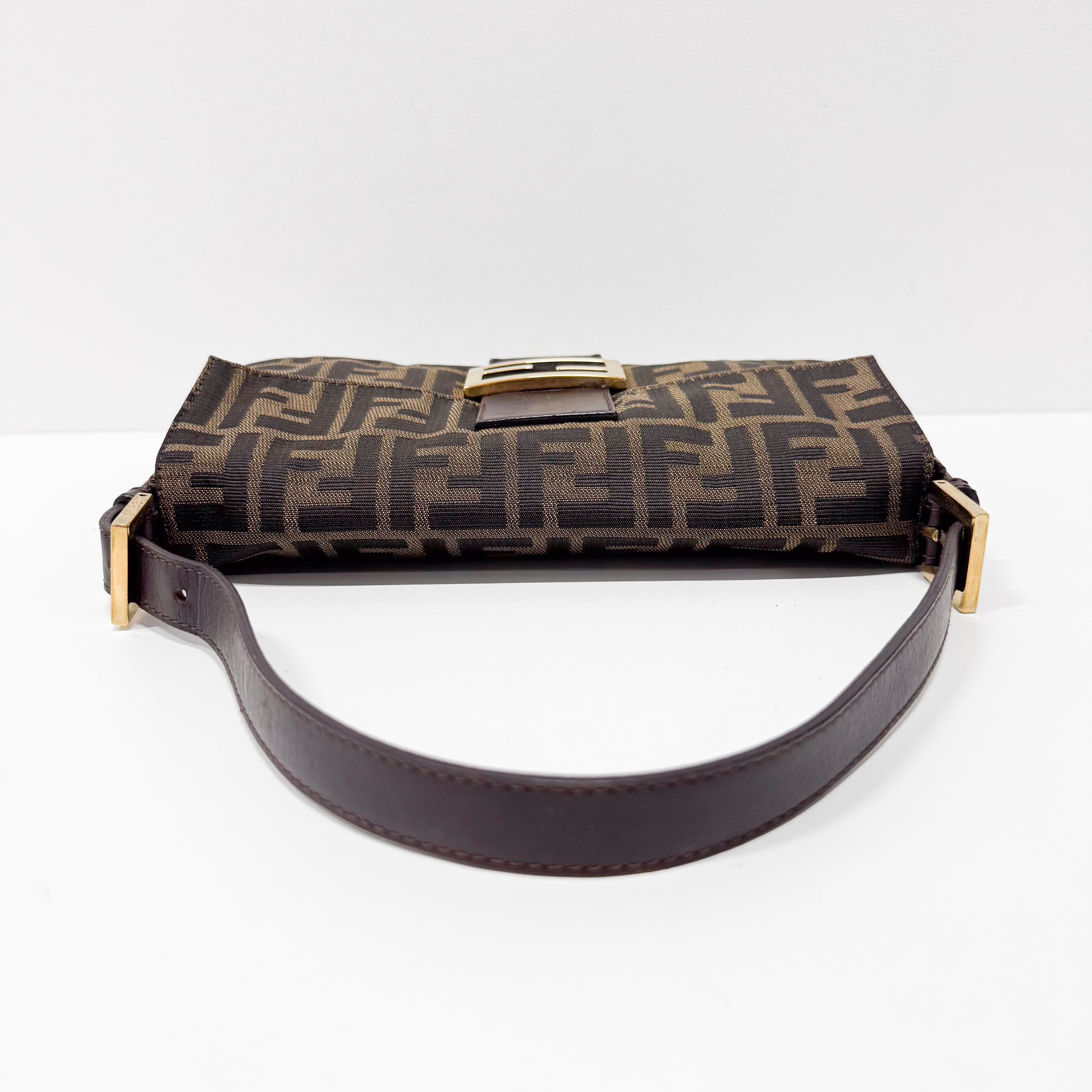 Zucca Baguette Brown Coated Canvas Shoulder Bag