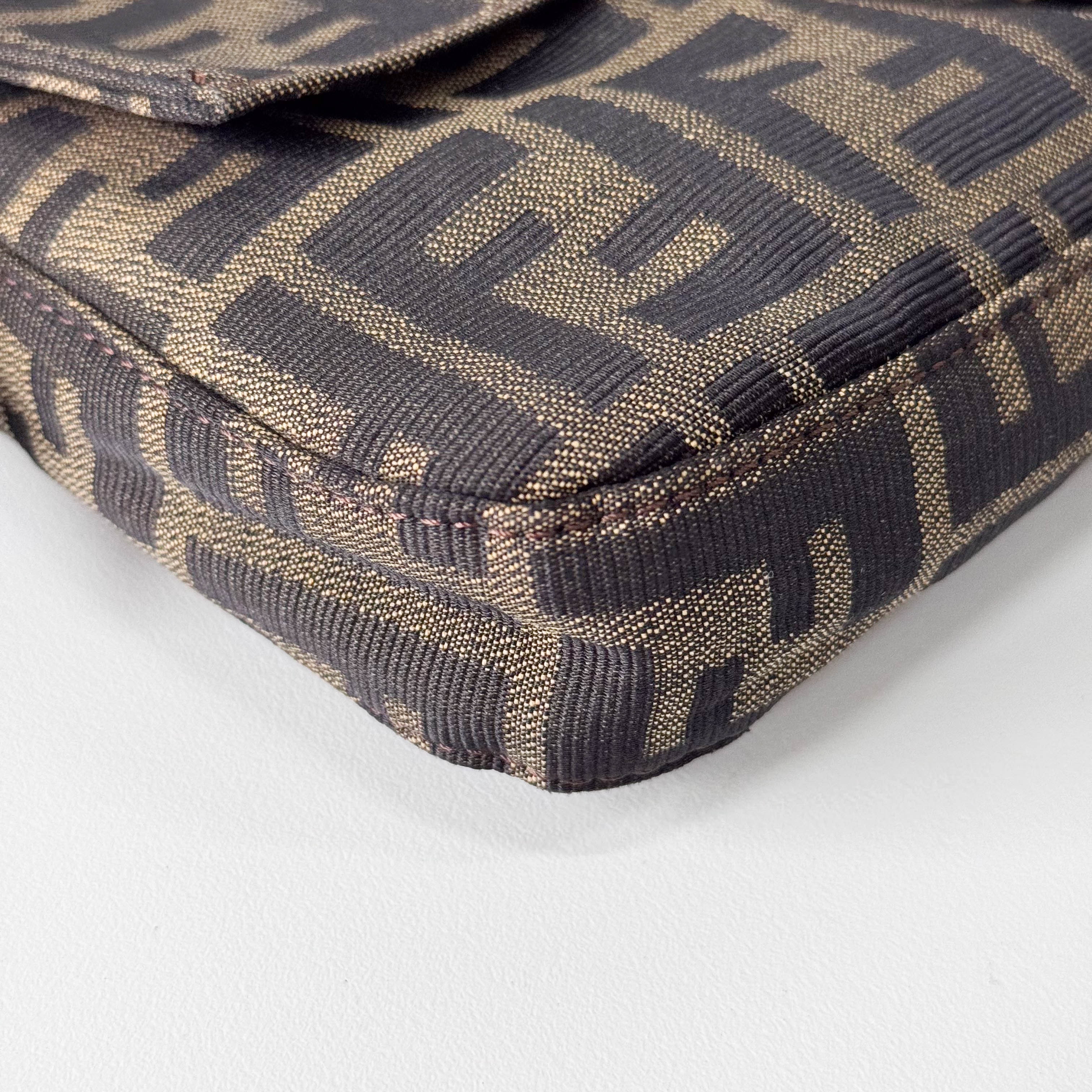 Zucca Baguette Brown Canvas Shoulder Bag