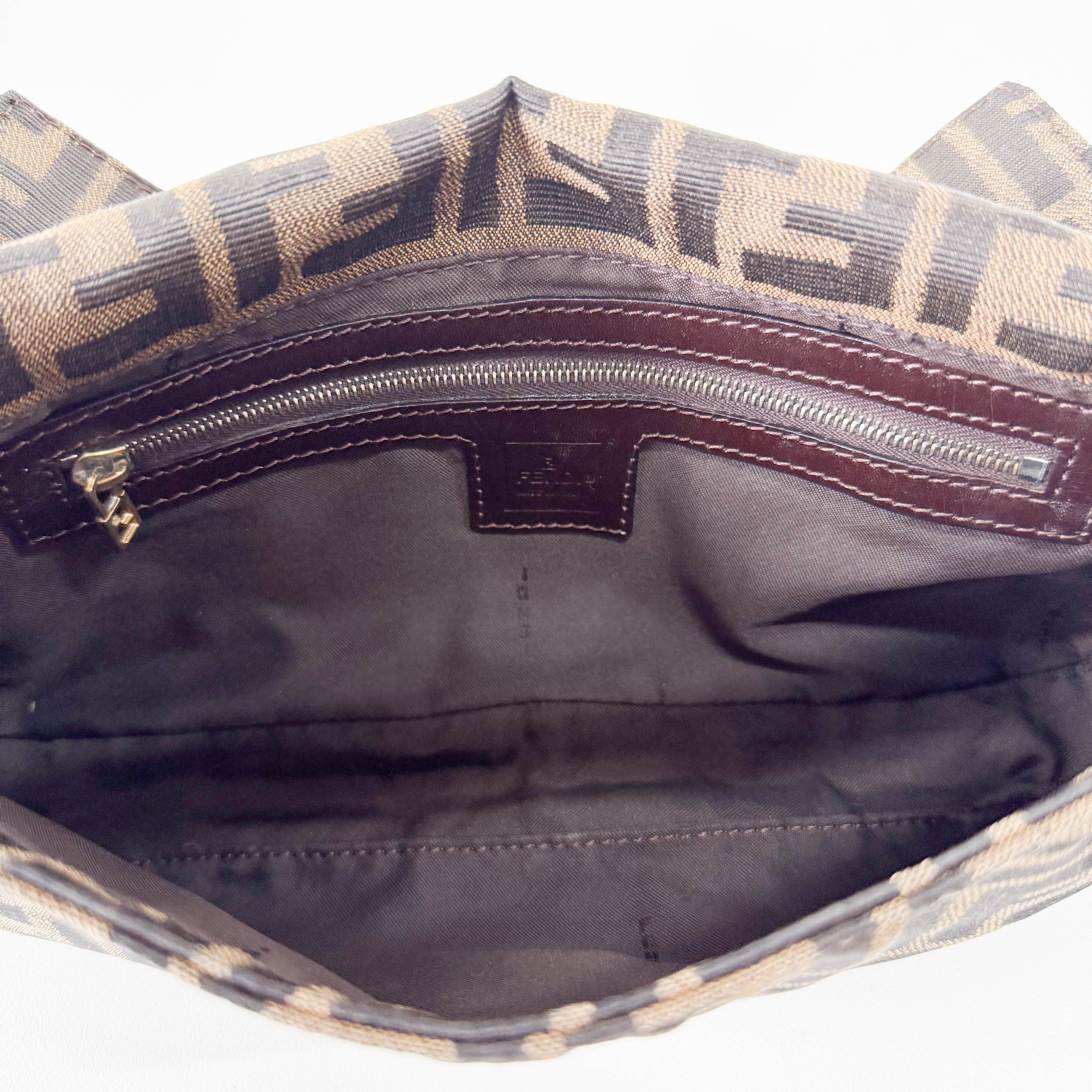 Zucca Baguette Brown Canvas Shoulder Bag