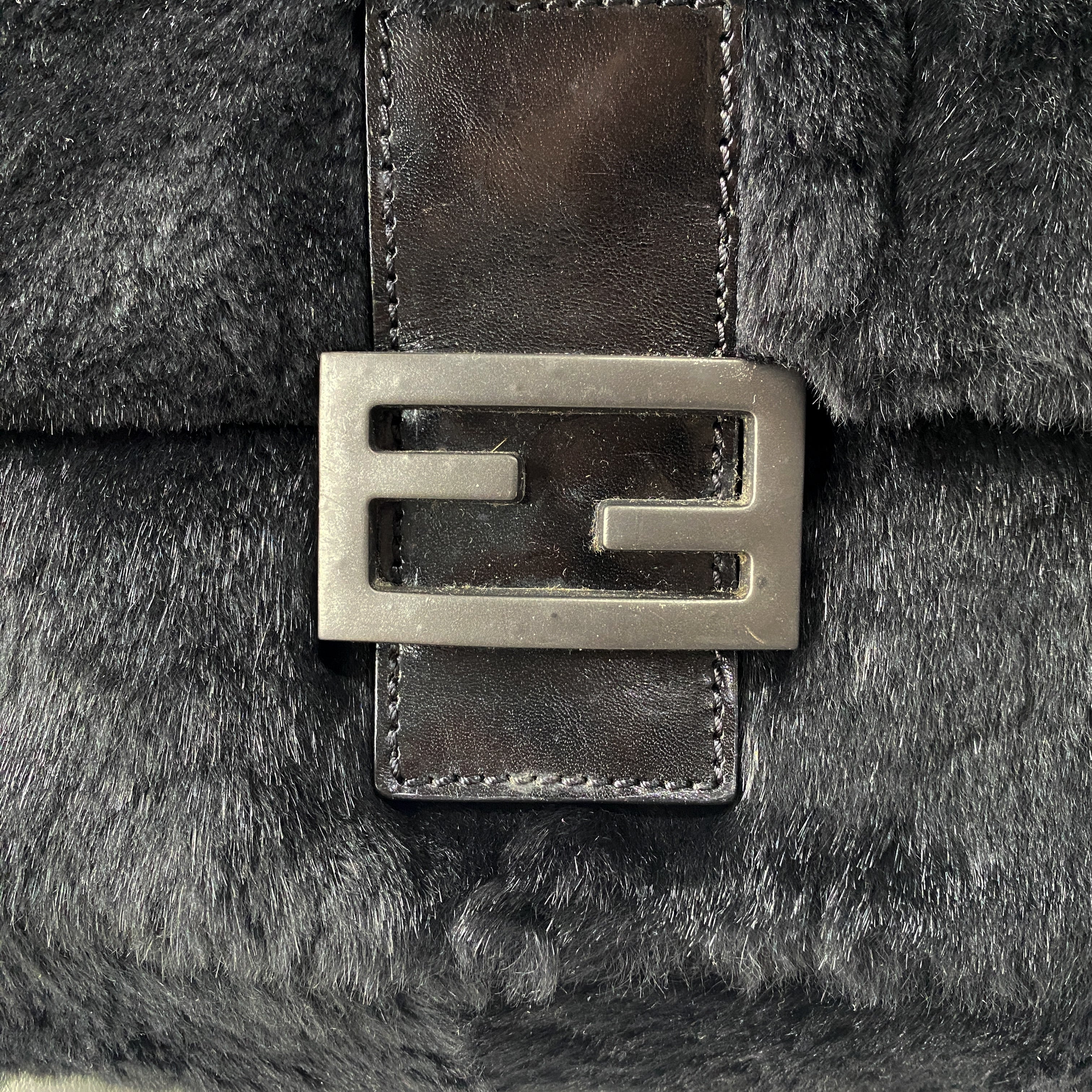 Mamma Baguette Black Fur Shoulder Bag