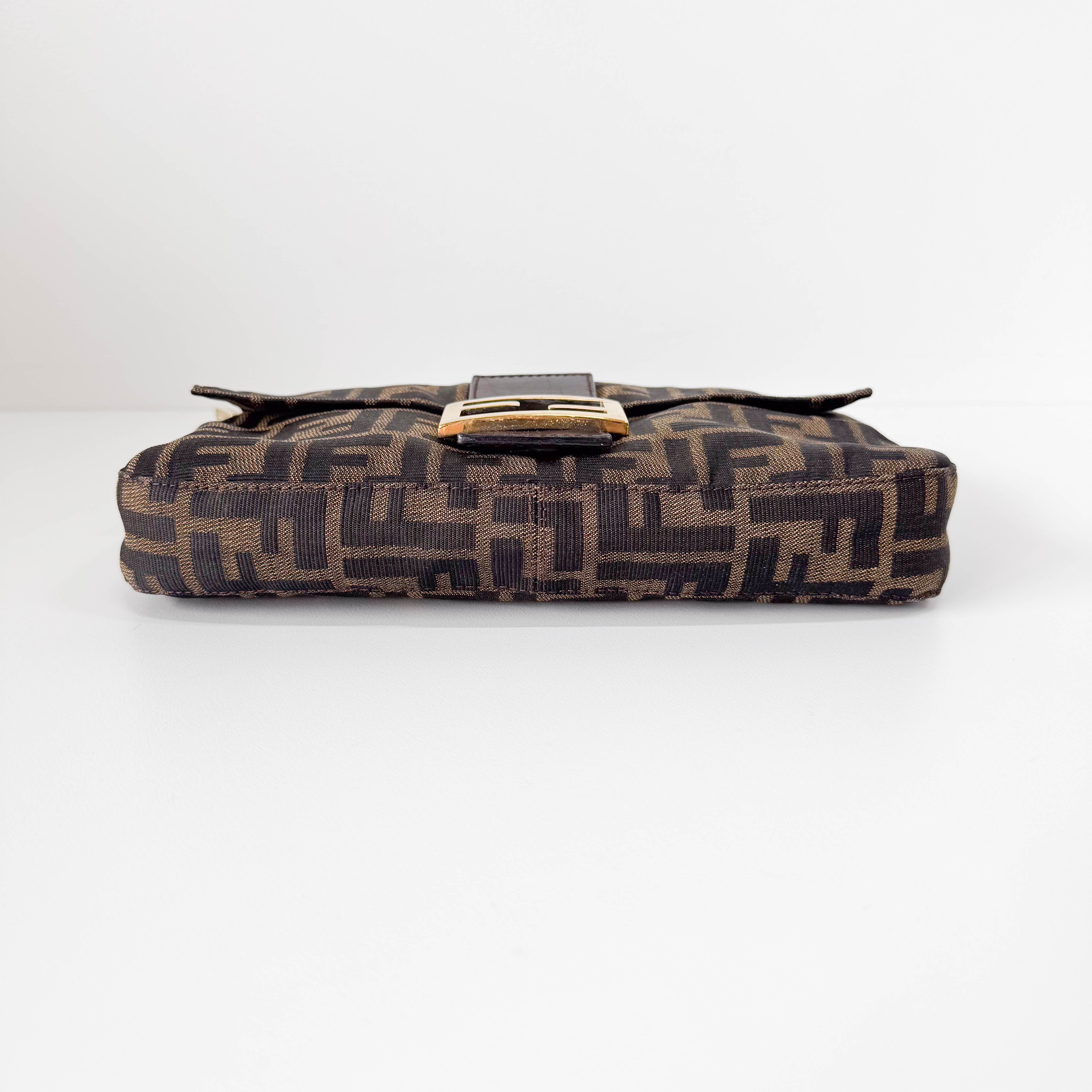 Zucca Baguette Brown Canvas Shoulder Bag