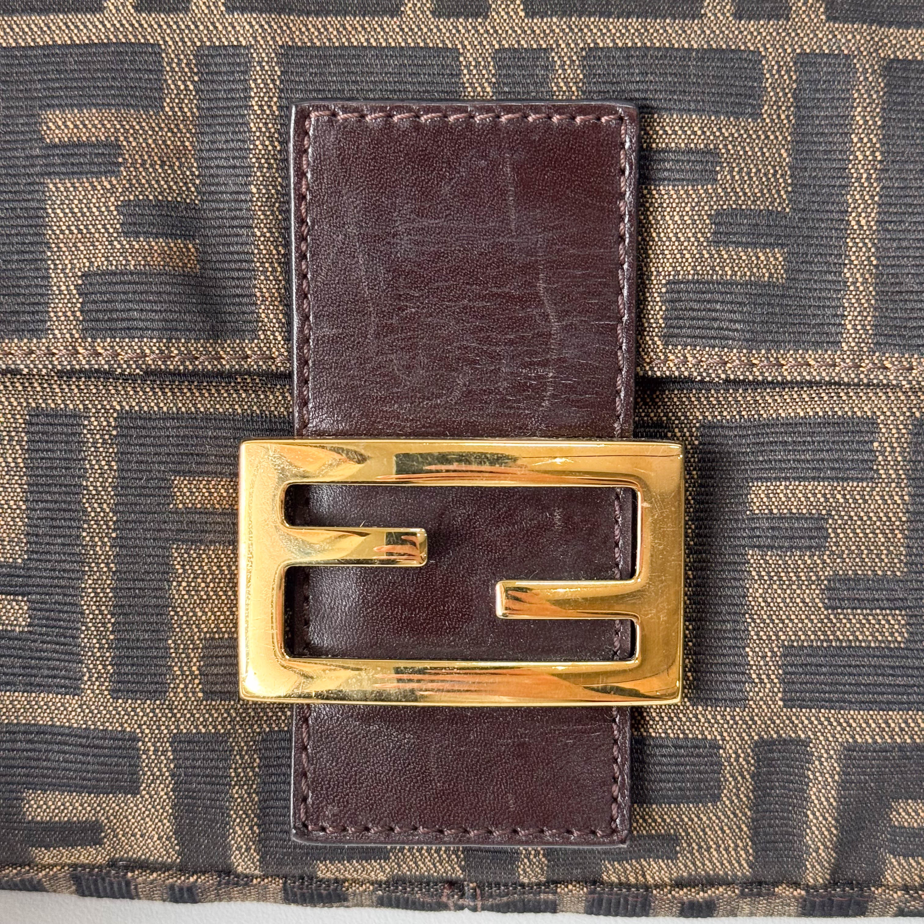 Zucca Baguette Brown Canvas Shoulder Bag