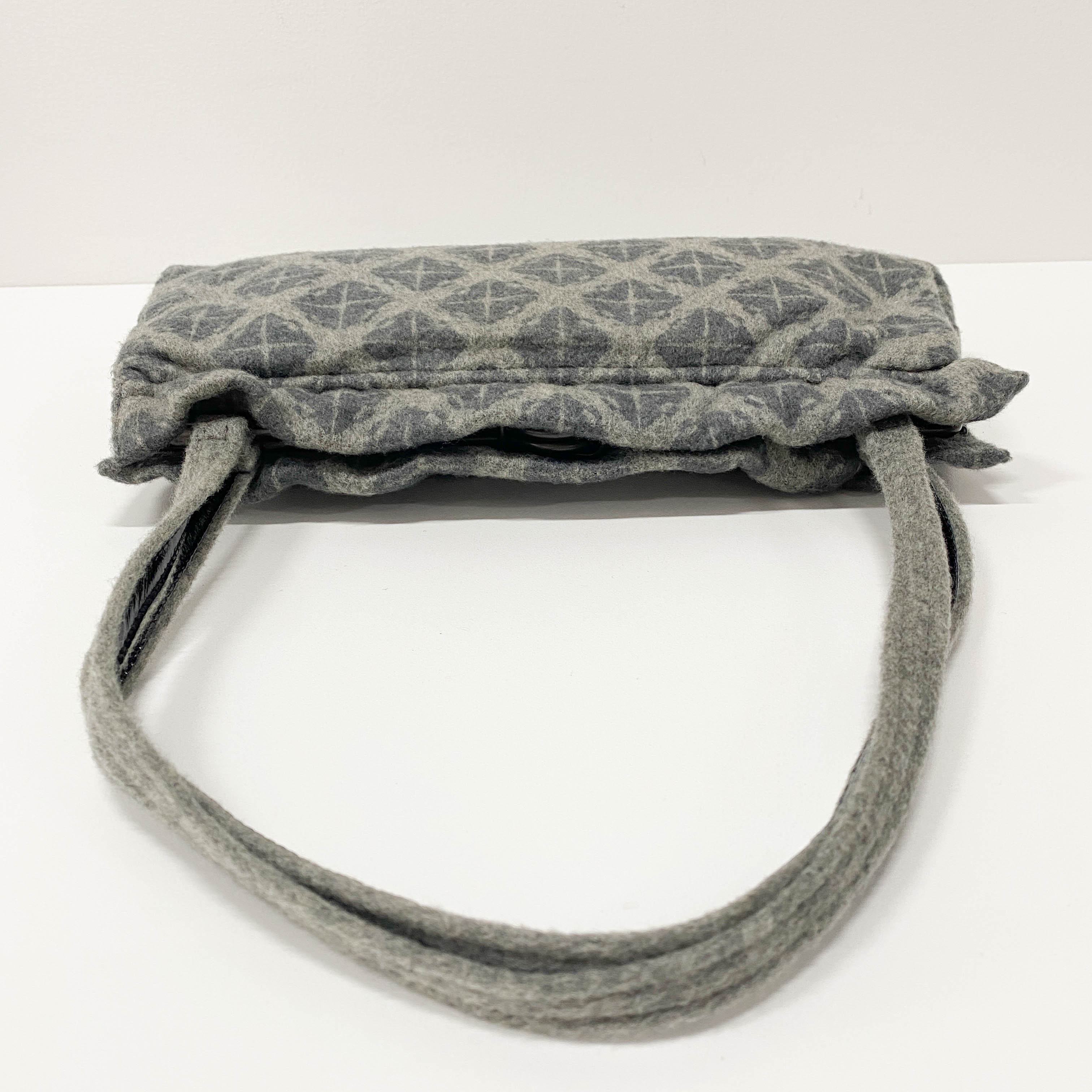 Grey Cross Pattern Wool Shoulder Bag