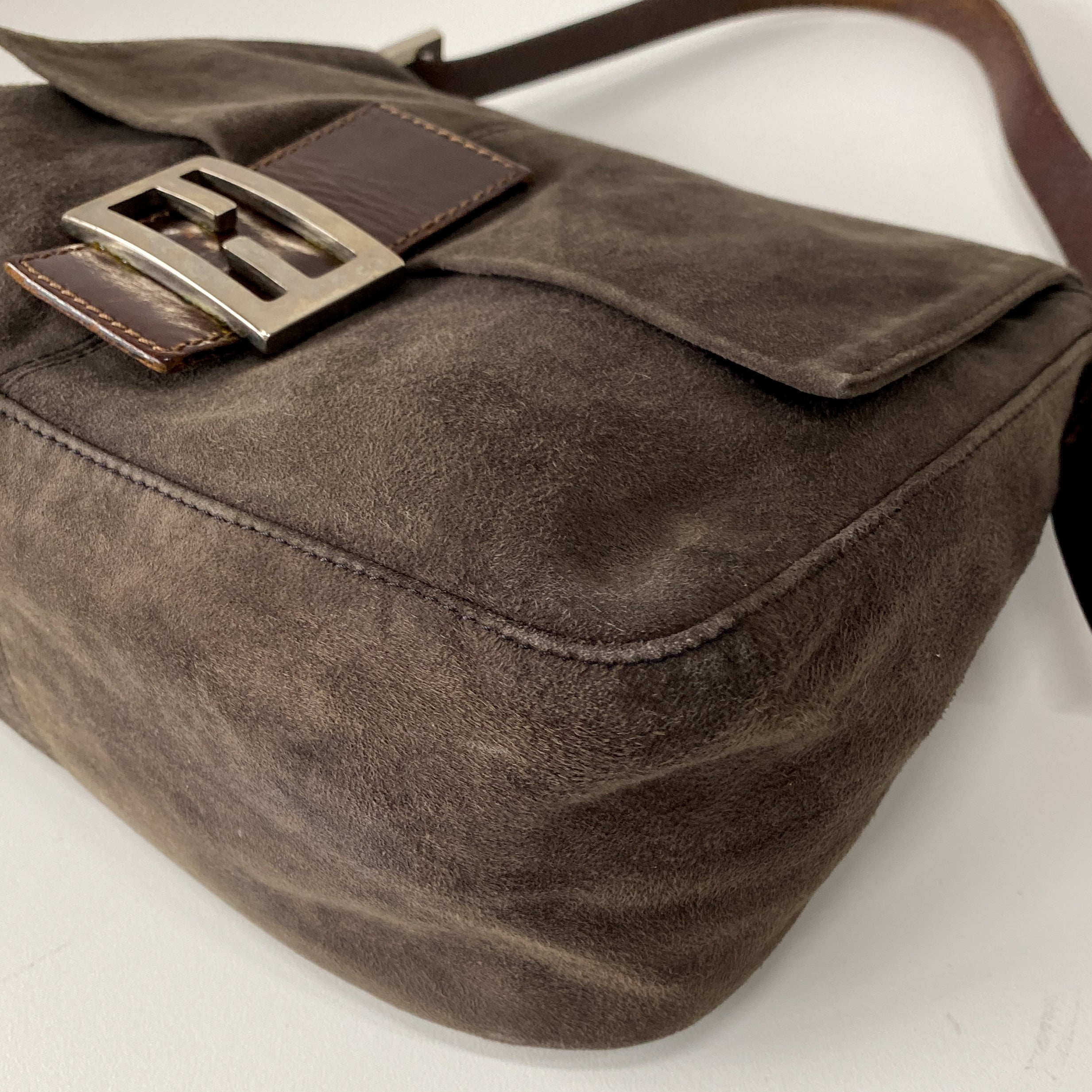 Mamma Baguette Grey Suede Shoulder Bag