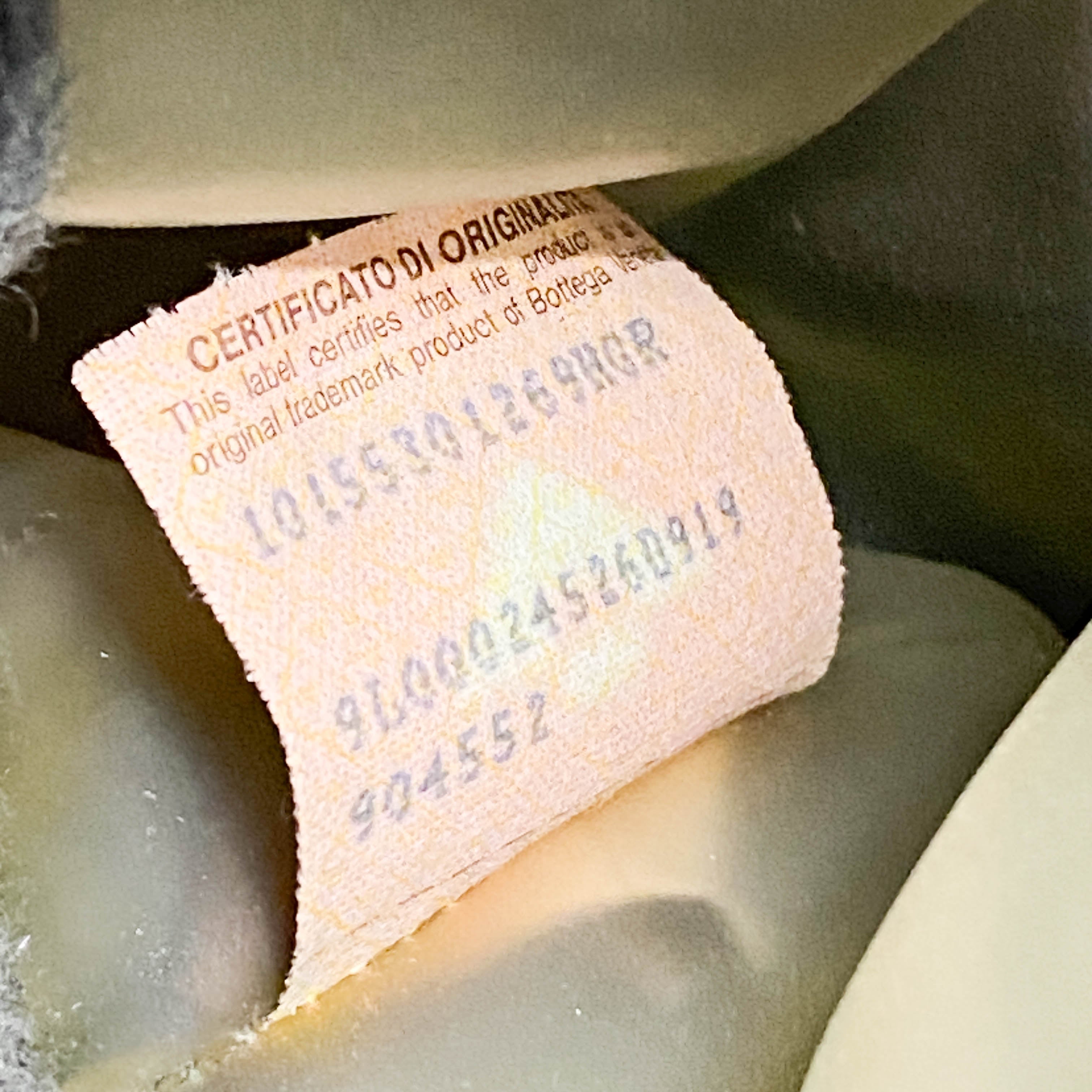 Grey Cross Pattern Wool Shoulder Bag