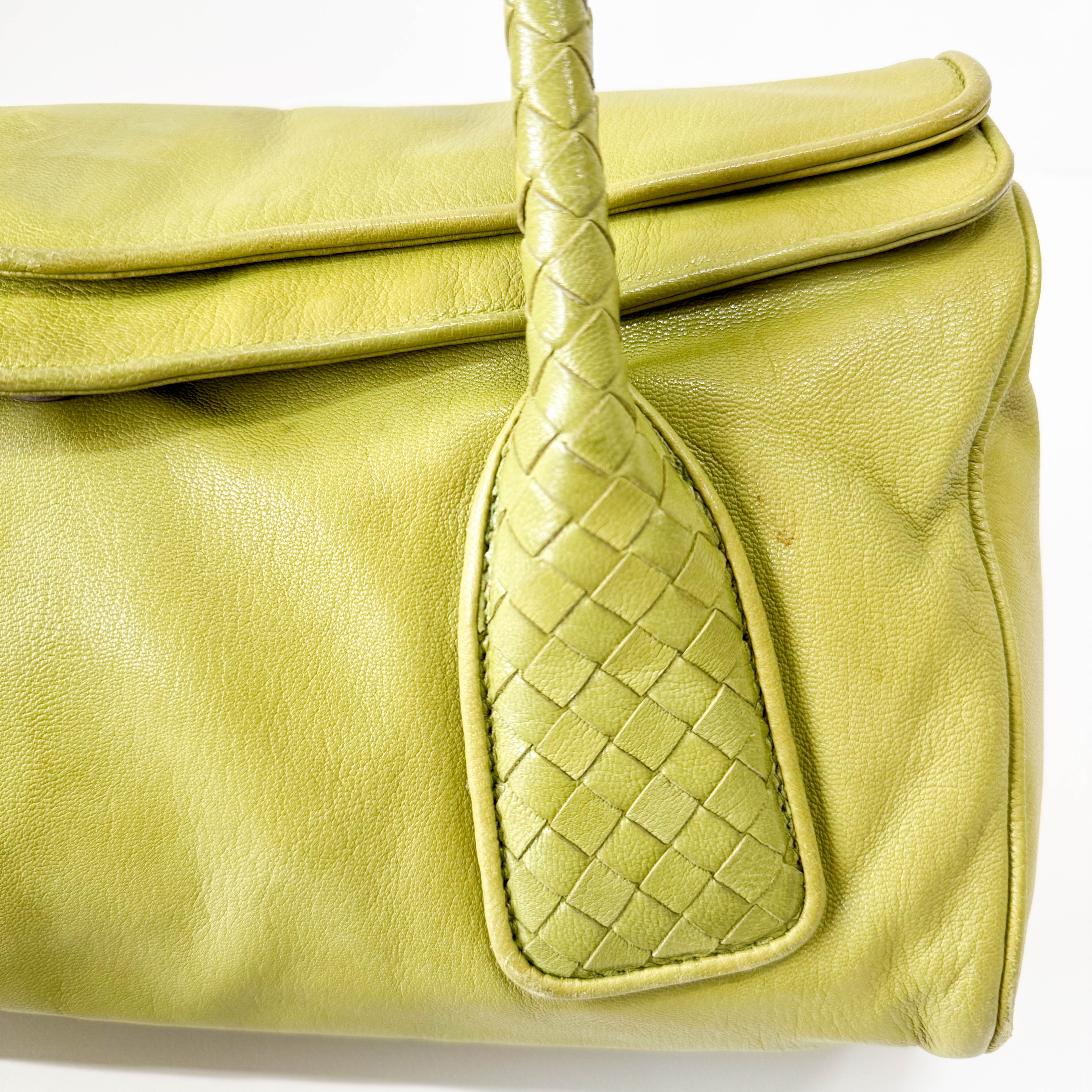 Intrecciato Calf Leather Handle Bag