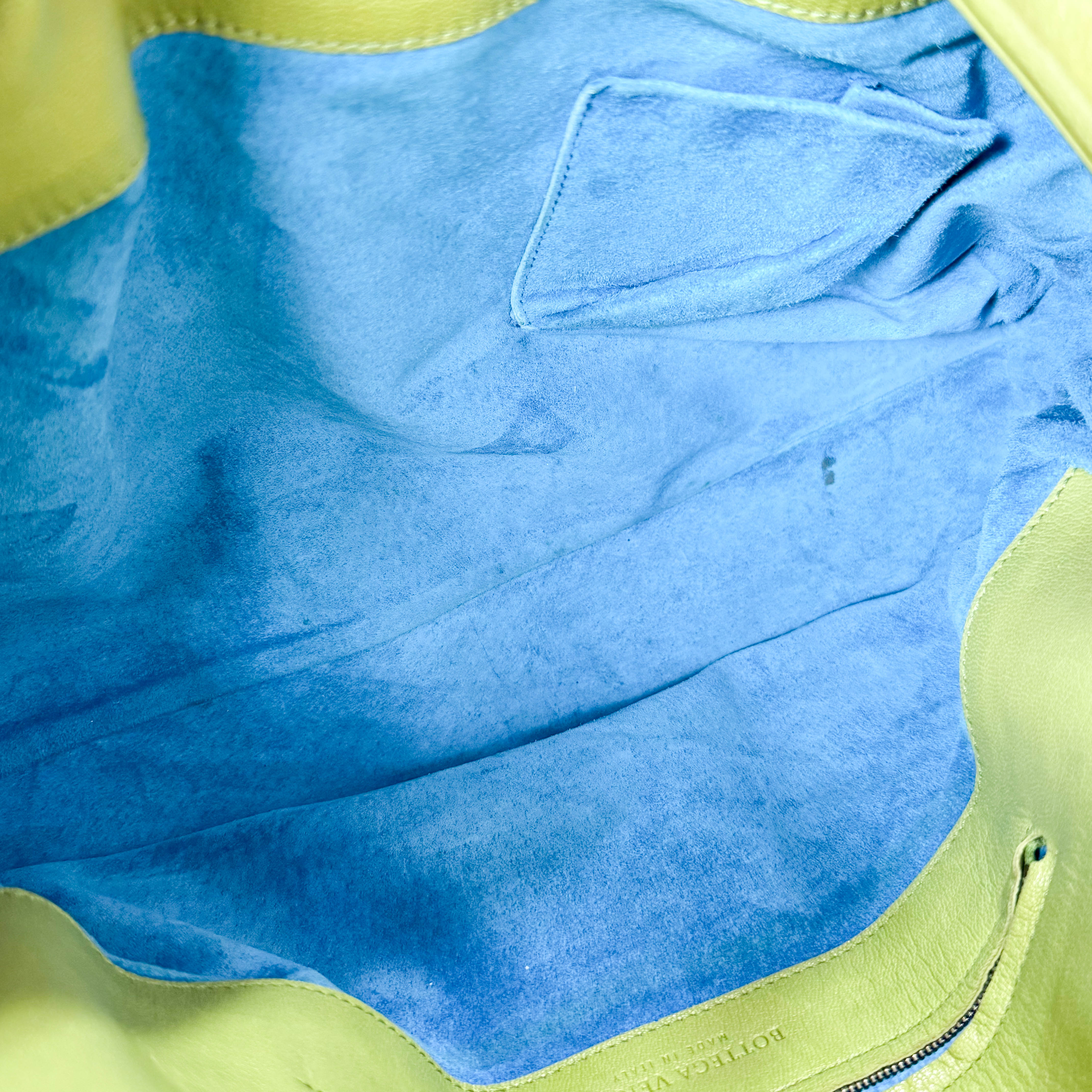 Intrecciato Calf Leather Handle Bag