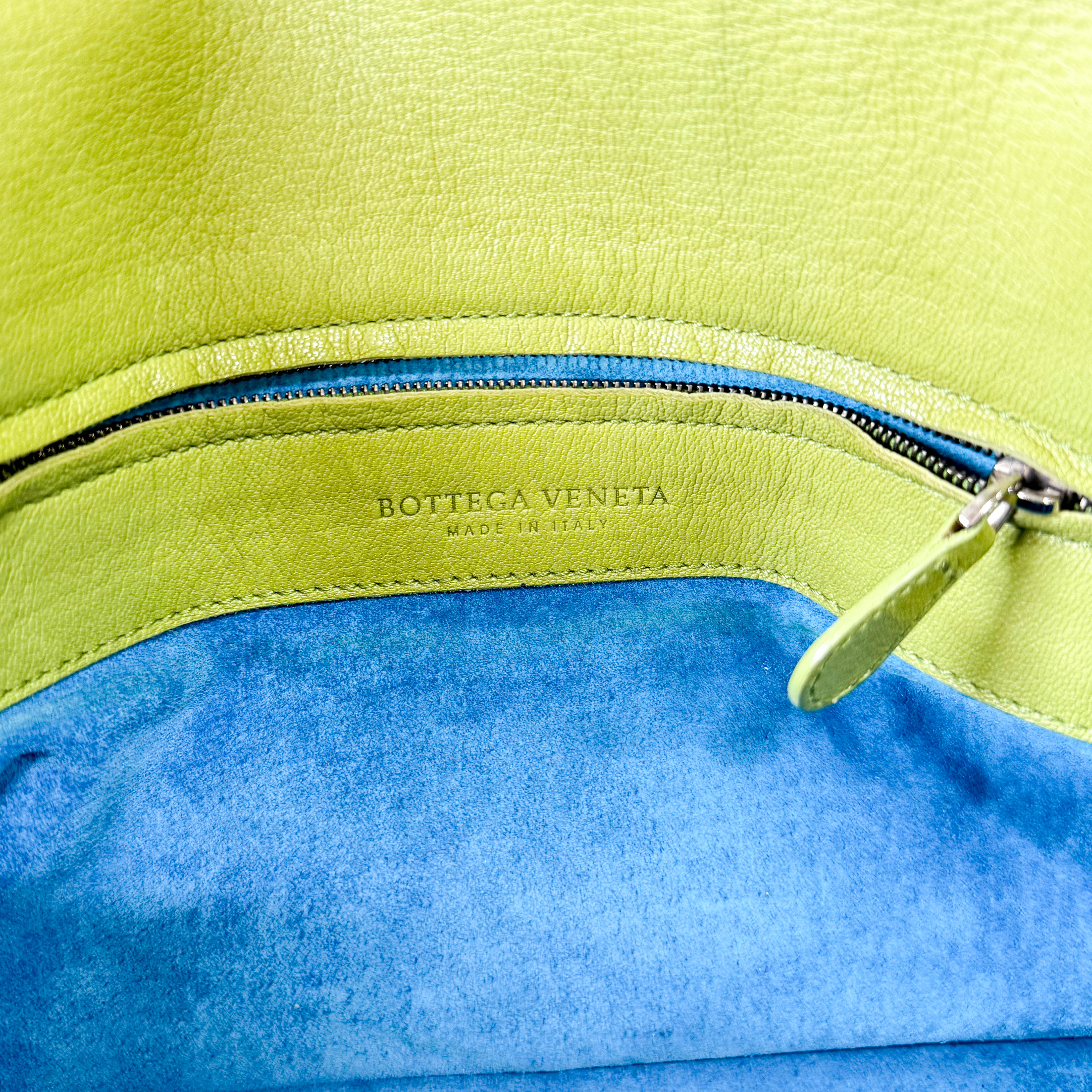 Intrecciato Calf Leather Handle Bag