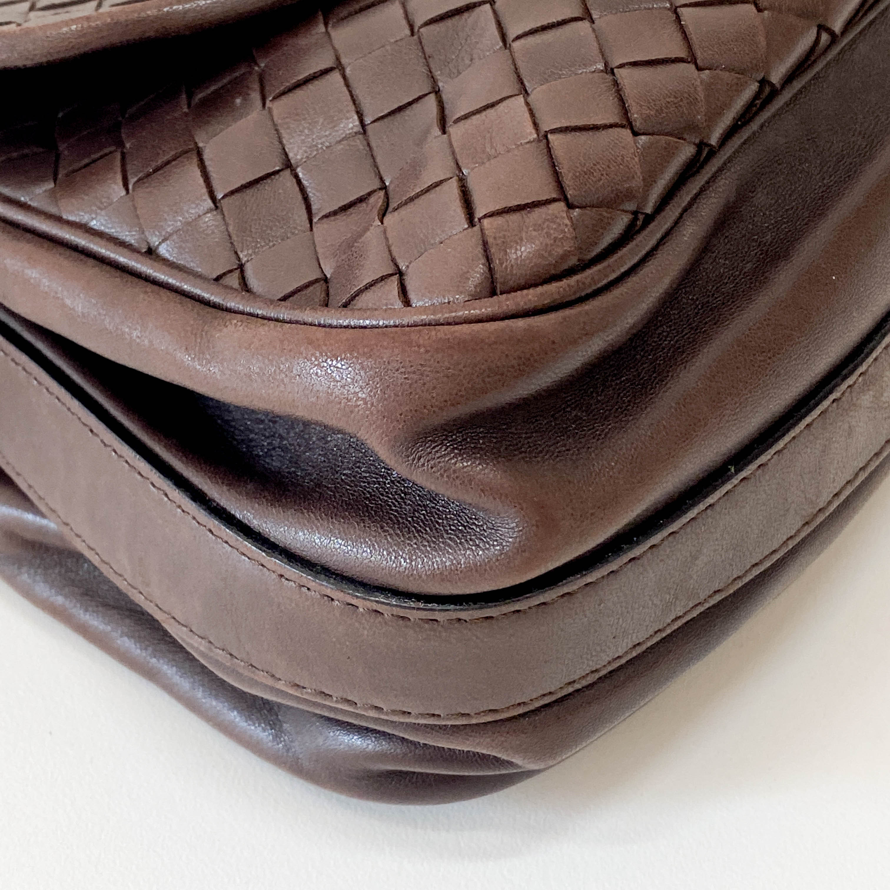 Intrecciato Brown Calfskin Shoulder Bag