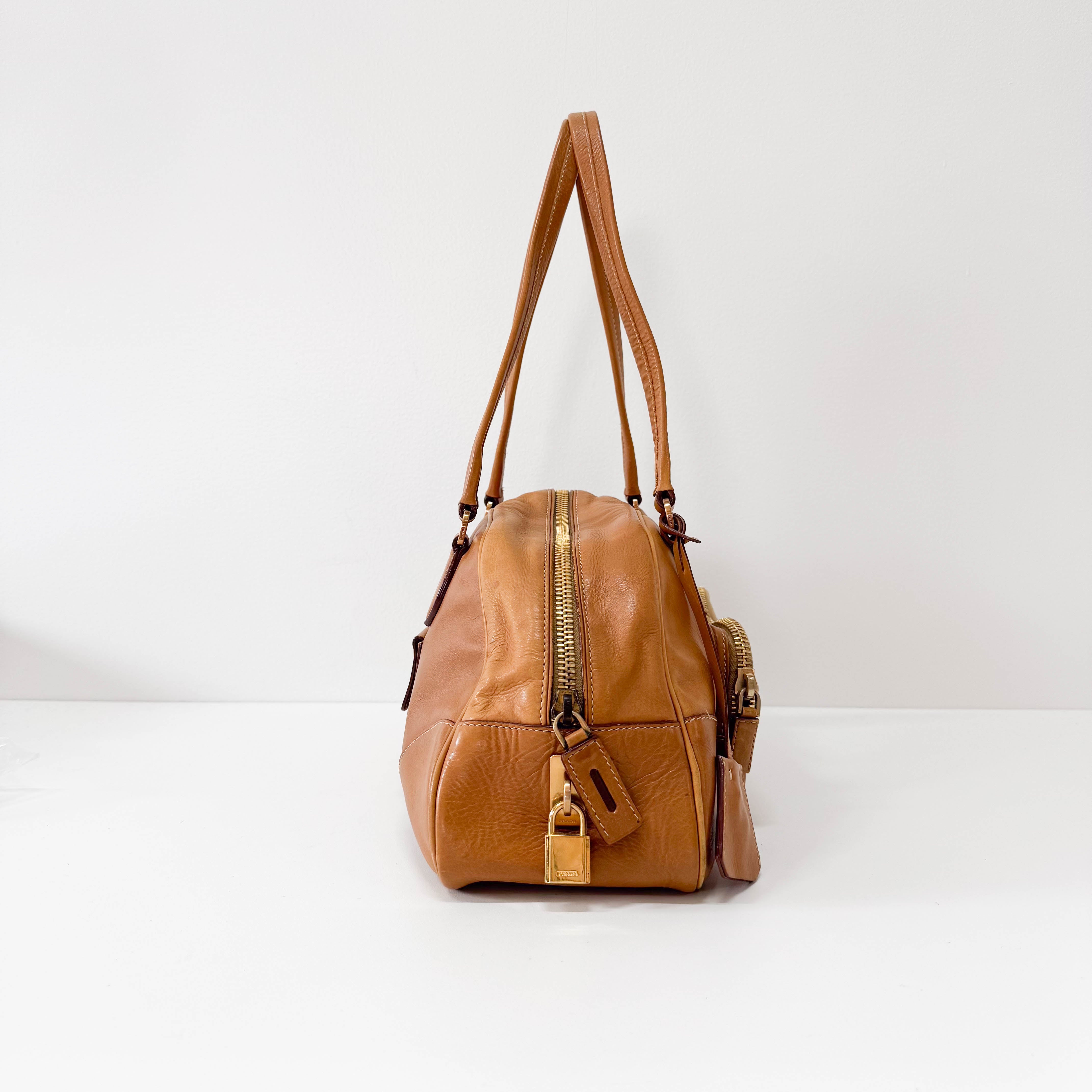 バッグ Prada archive shoulder bag 2way brown PRADA Archive Brown Leather Shoulder Bag – HIVE PRELOVED
