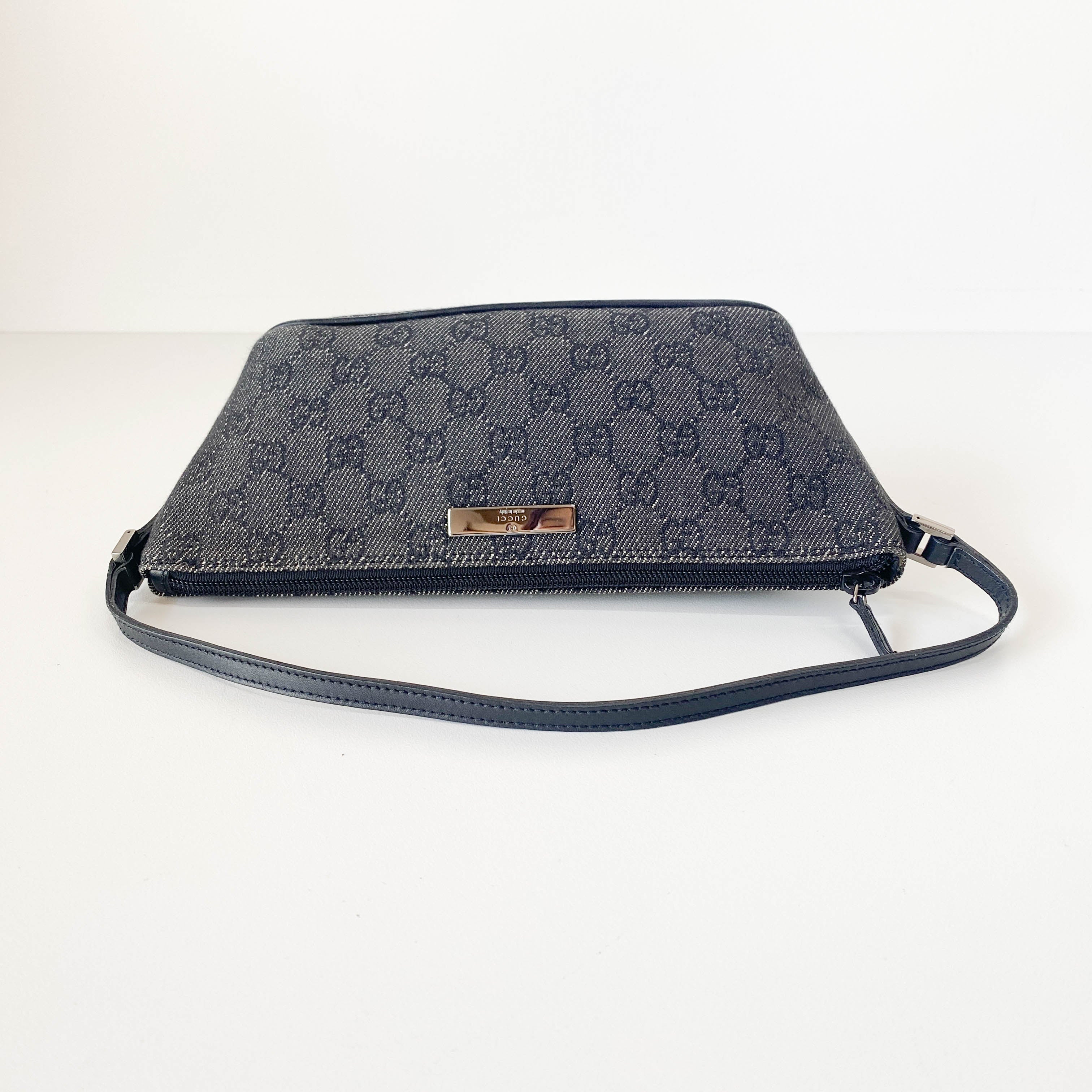 GG Canvas Navy Pouch