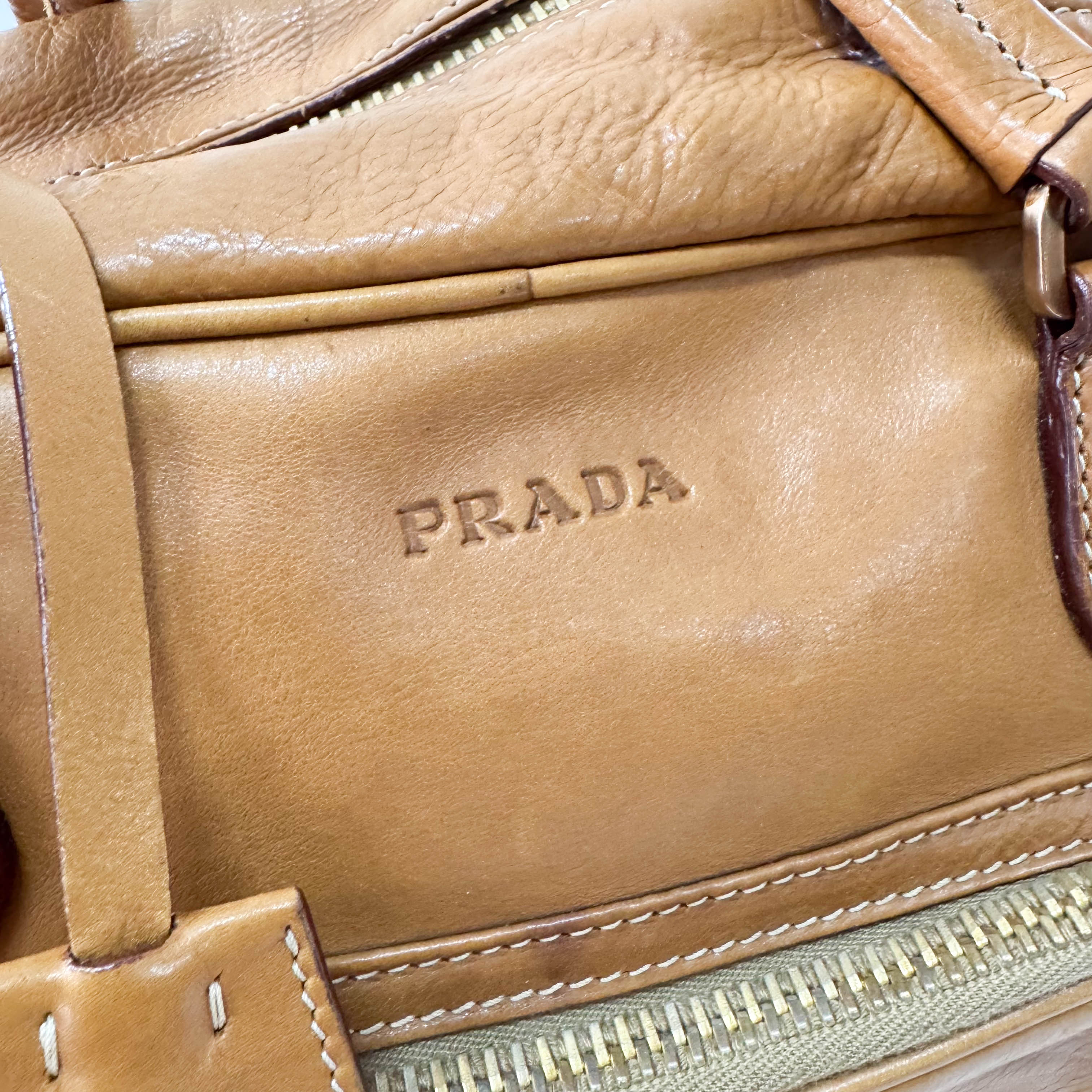 バッグ PRADA archive leather shoulder bag PRADA Archive Brown Leather Shoulder Bag – HIVE PRELOVED