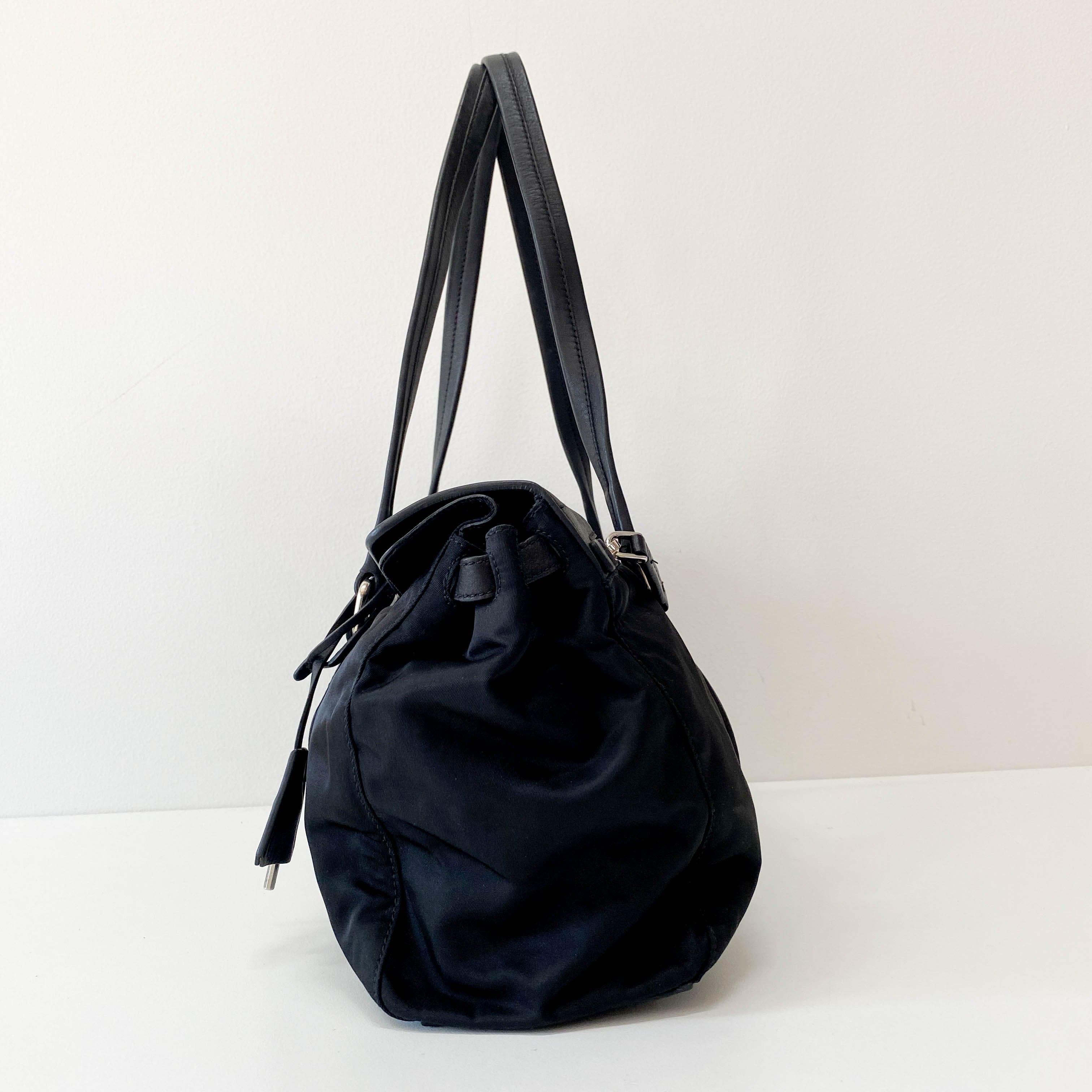 Black Nylon & Leather Shoulder Bag