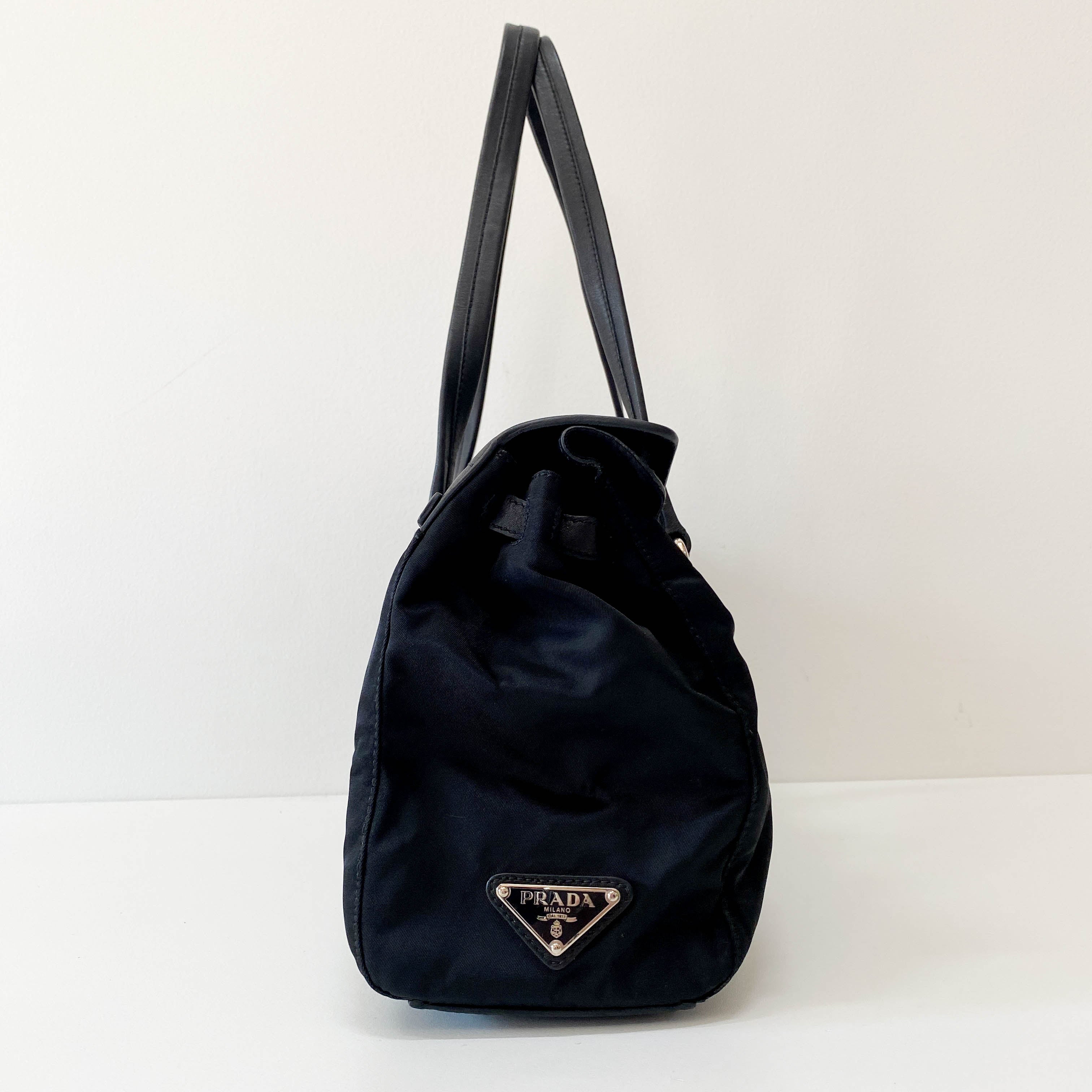 Black Nylon & Leather Shoulder Bag