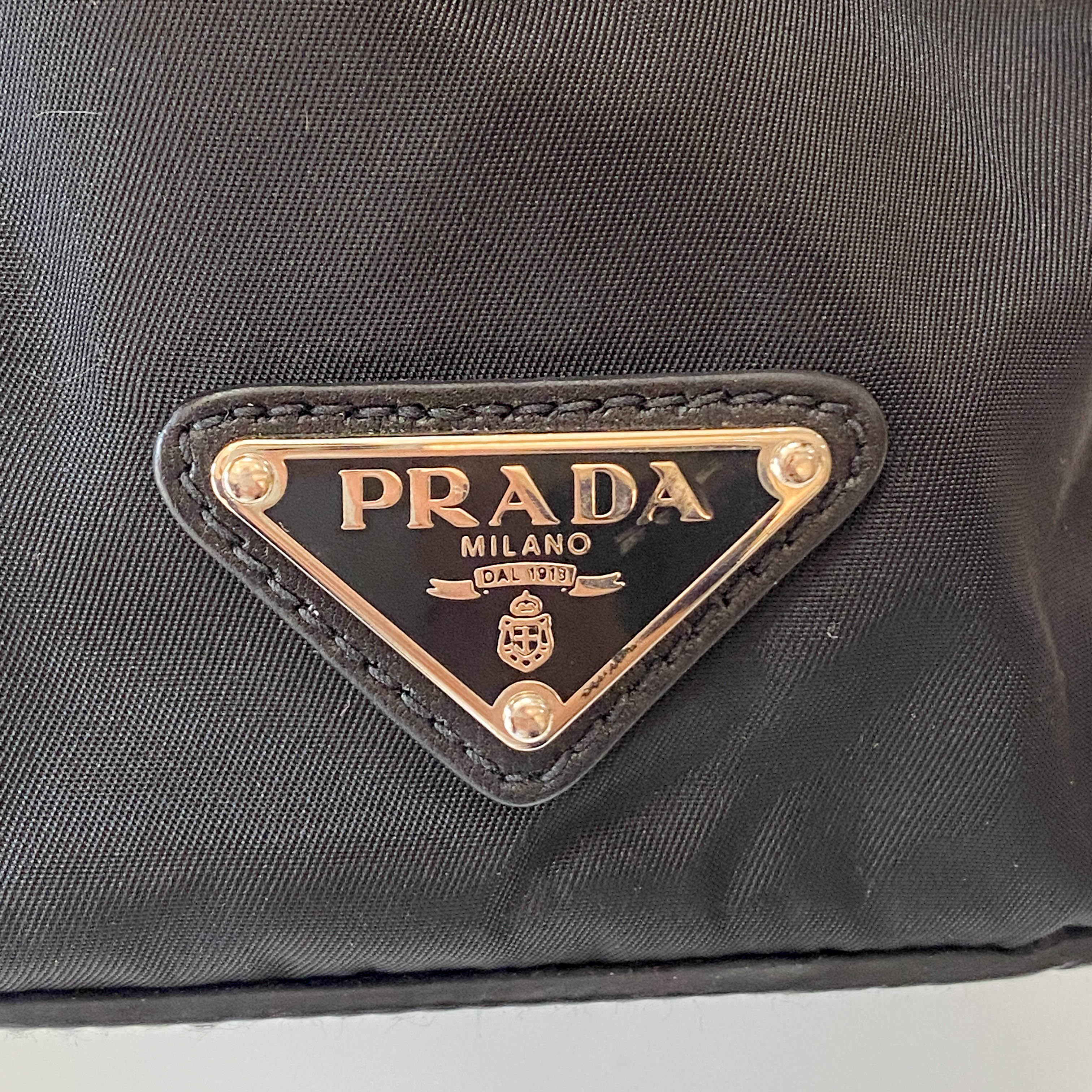 Black Nylon & Leather Shoulder Bag