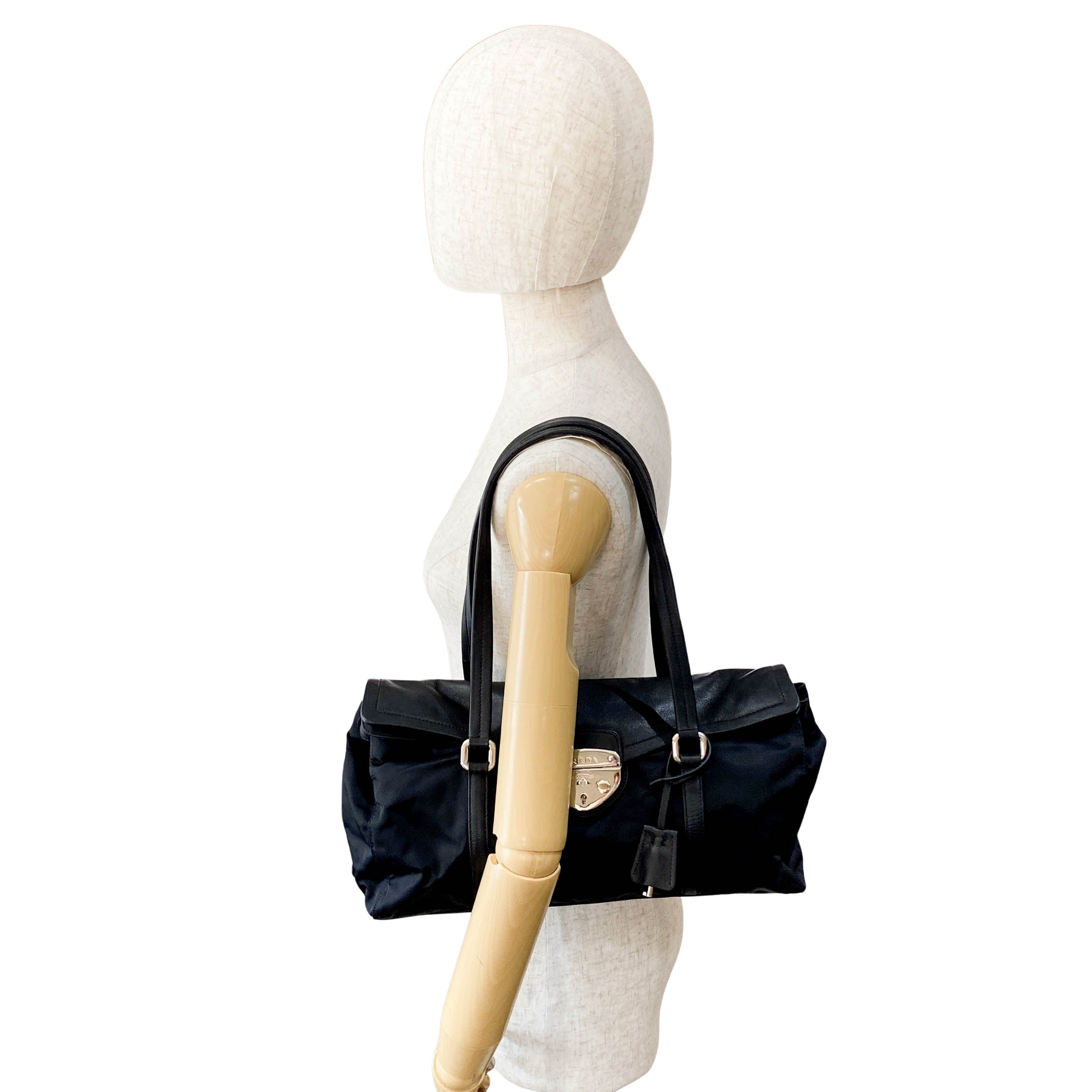 Black Nylon & Leather Shoulder Bag