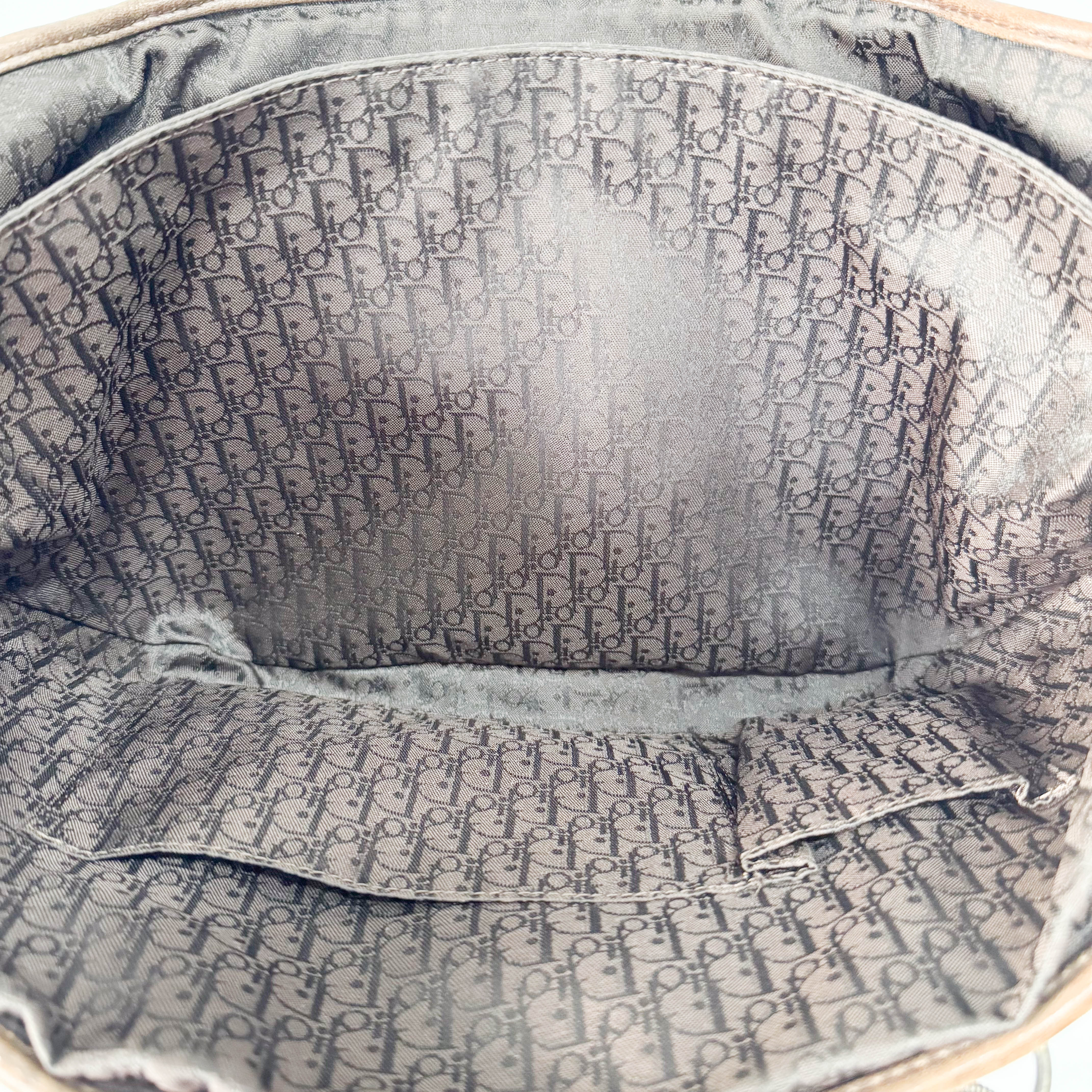 Plisse Cabas Brown Leather Hand Bag