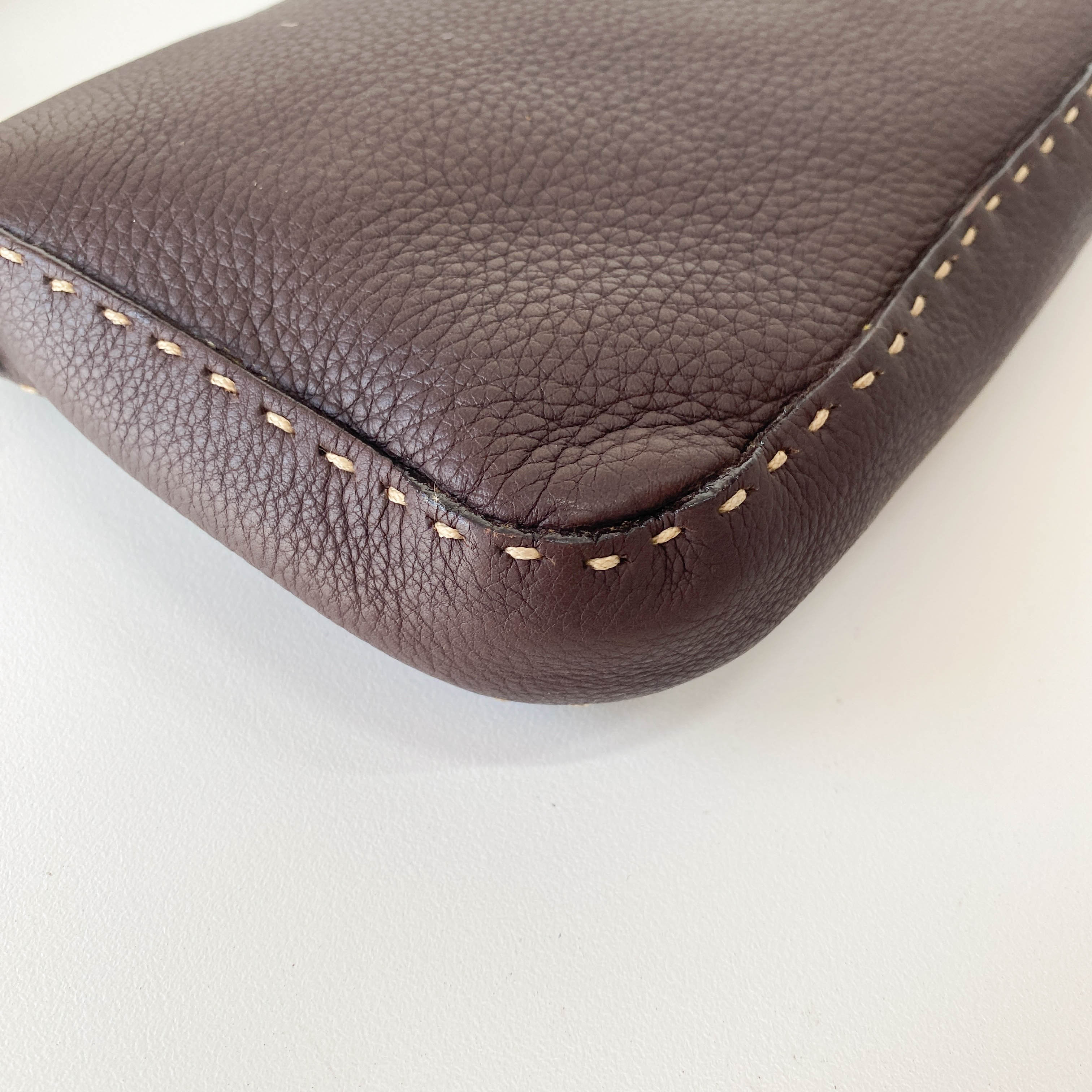 Selleria Baguette Brown Leather Shoulder Bag