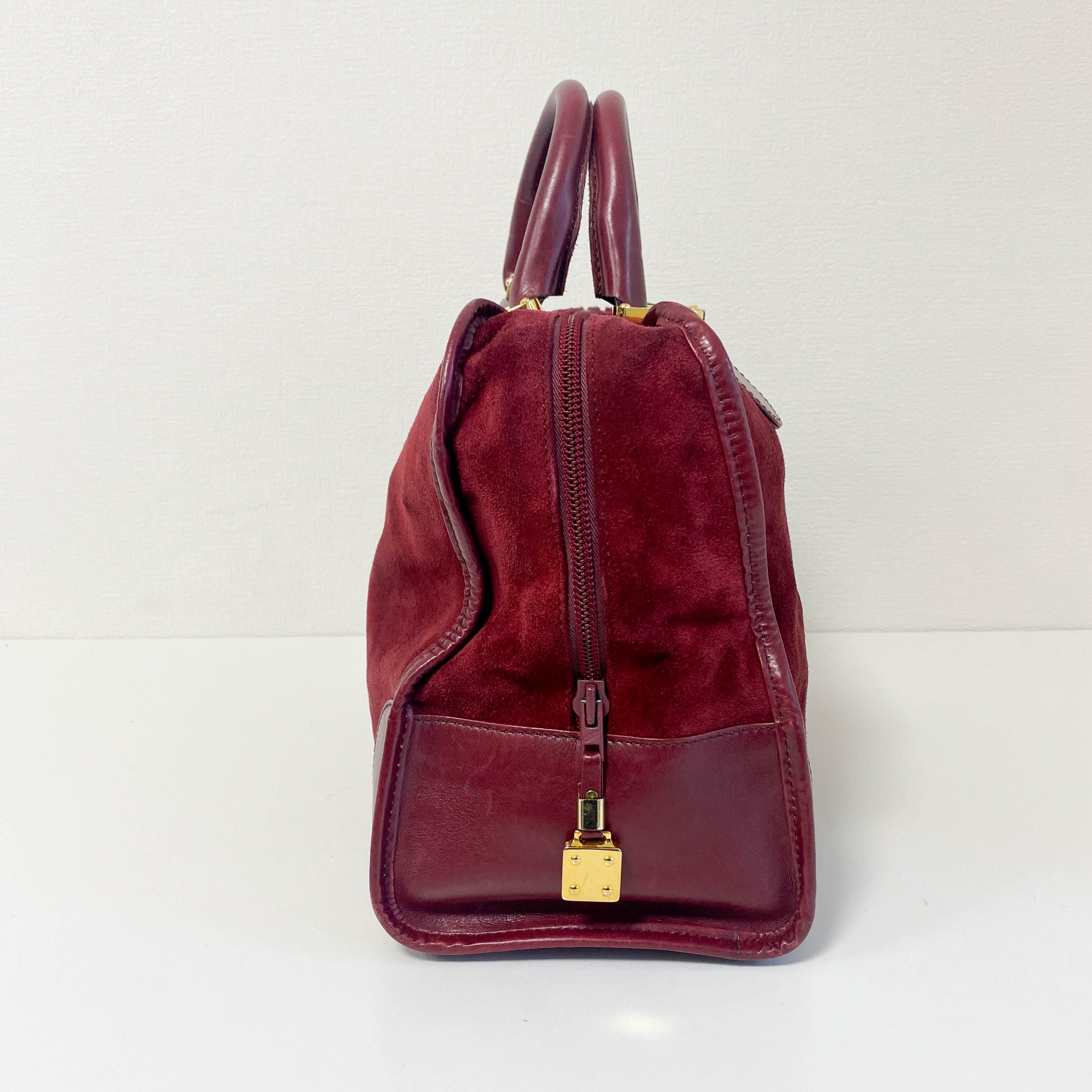 Amazona 32 Burgundy Suede Handle Bag