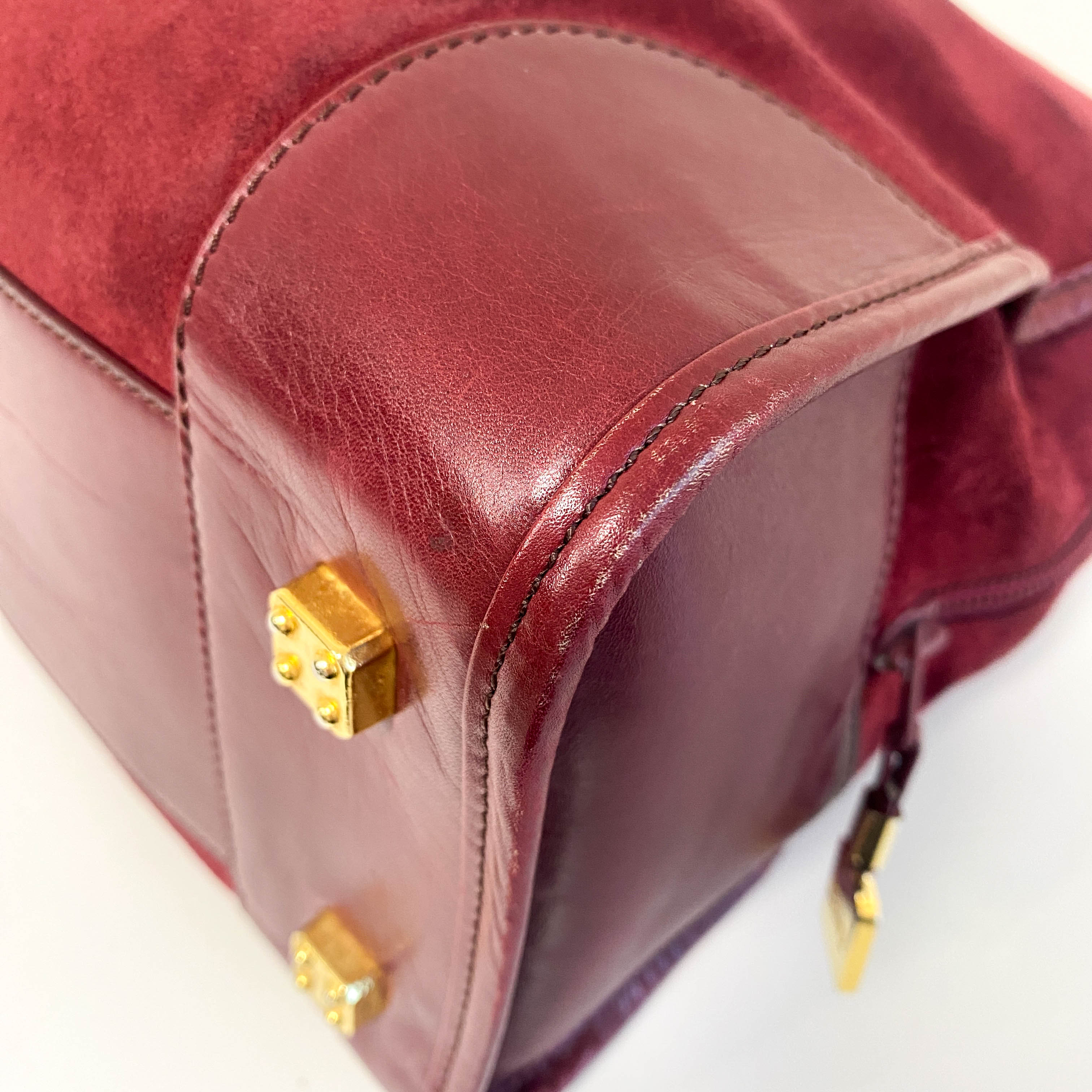 Amazona 32 Burgundy Suede Handle Bag