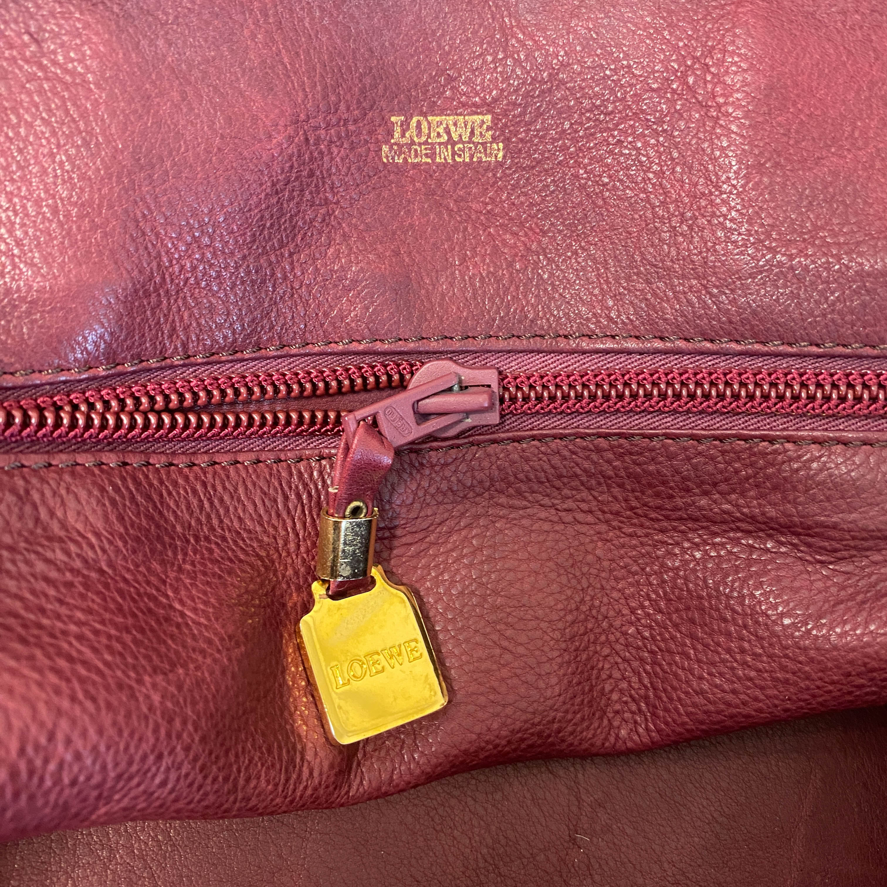 Amazona 32 Burgundy Suede Handle Bag