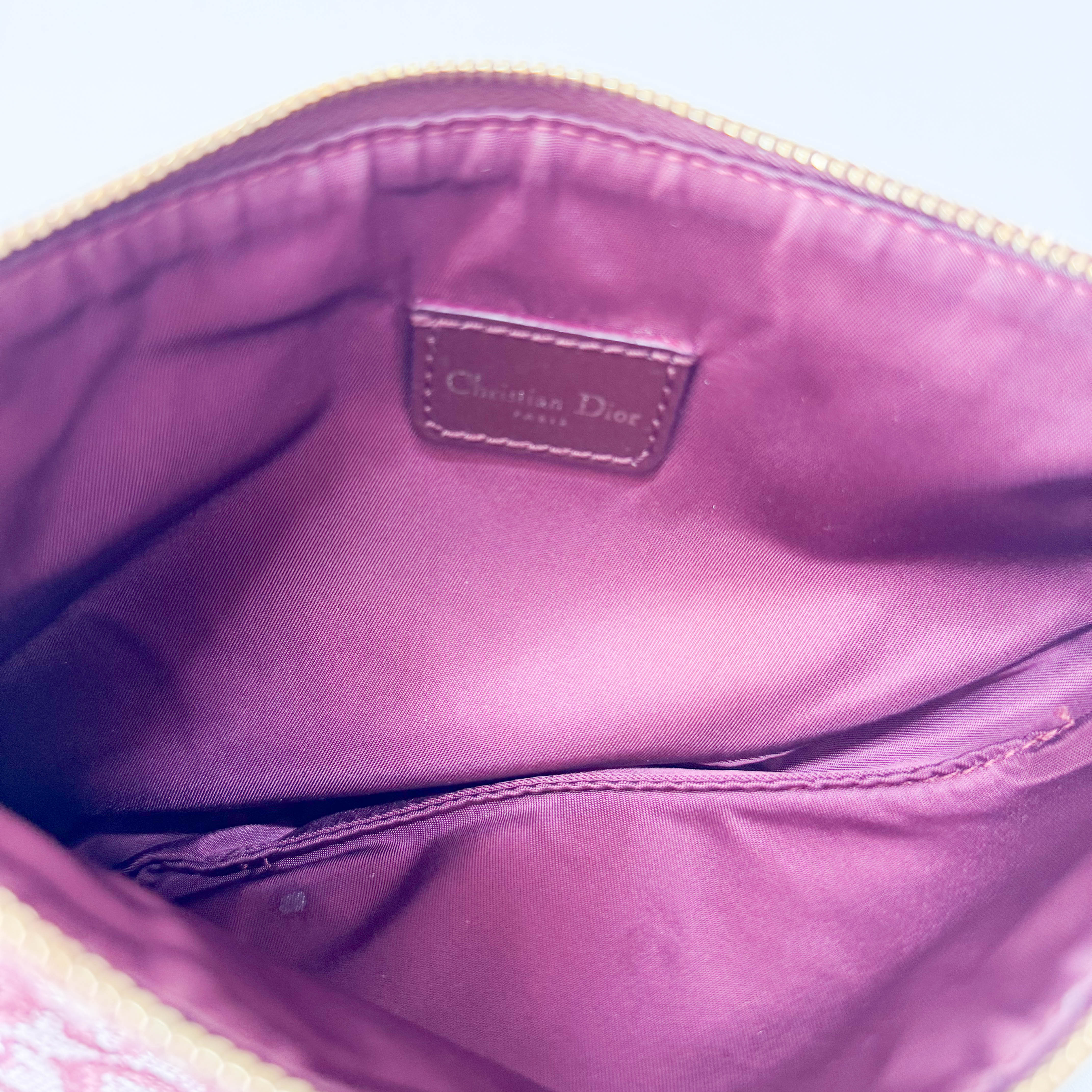 Saddle Red Canvas Shoulder Bag