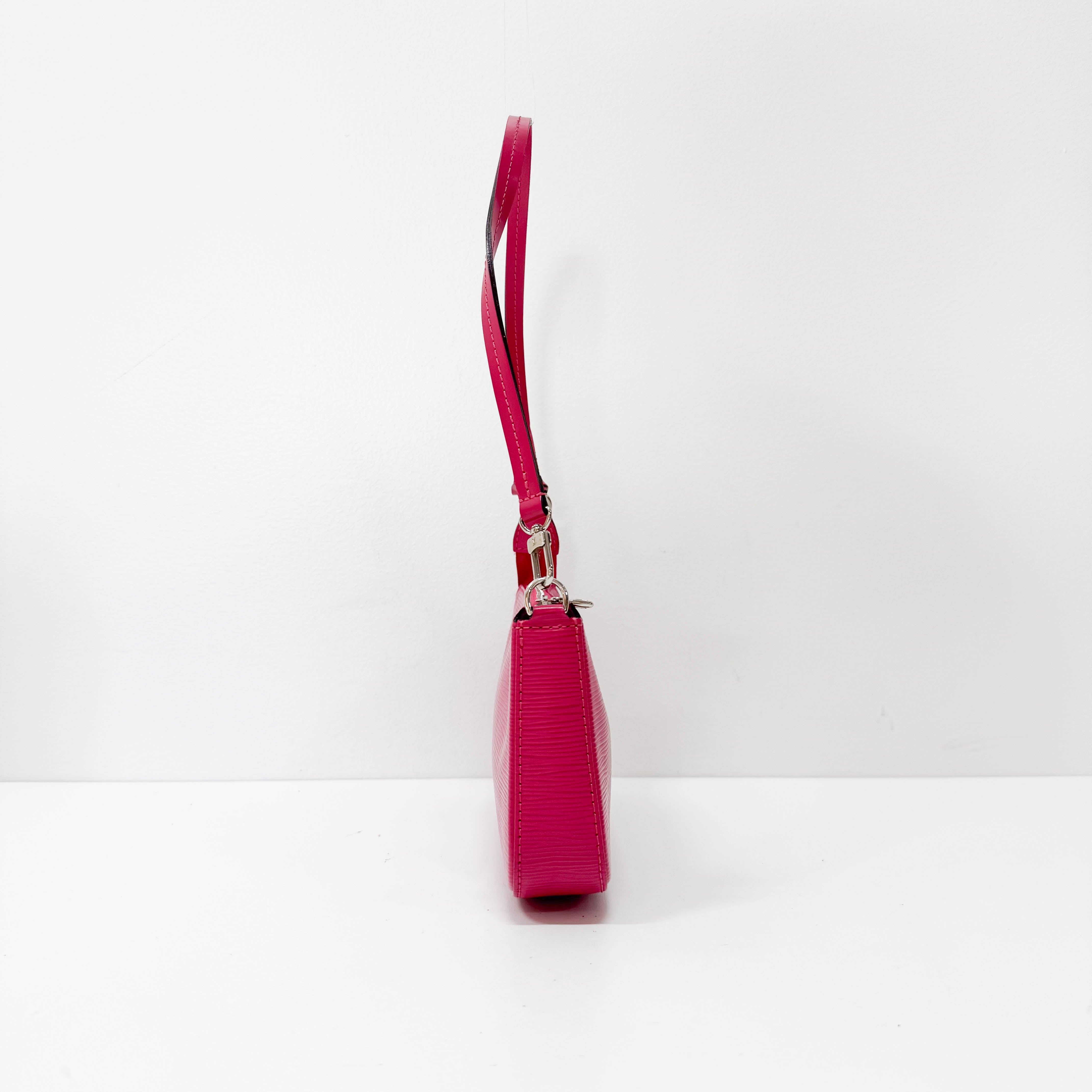 Epi Pink Grain Calfskin Leather Pochette Accessoire