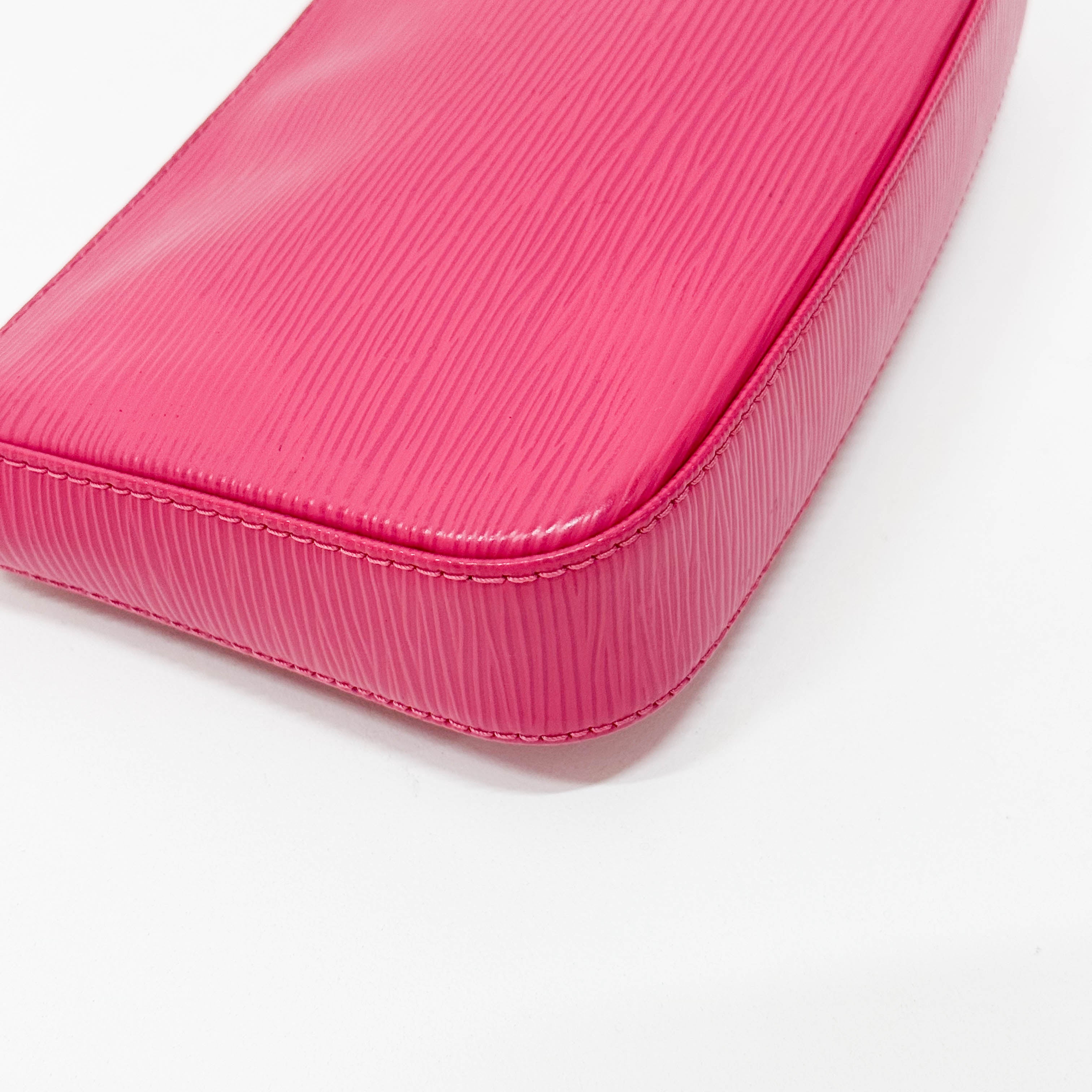 Epi Pink Grain Calfskin Leather Pochette Accessoire