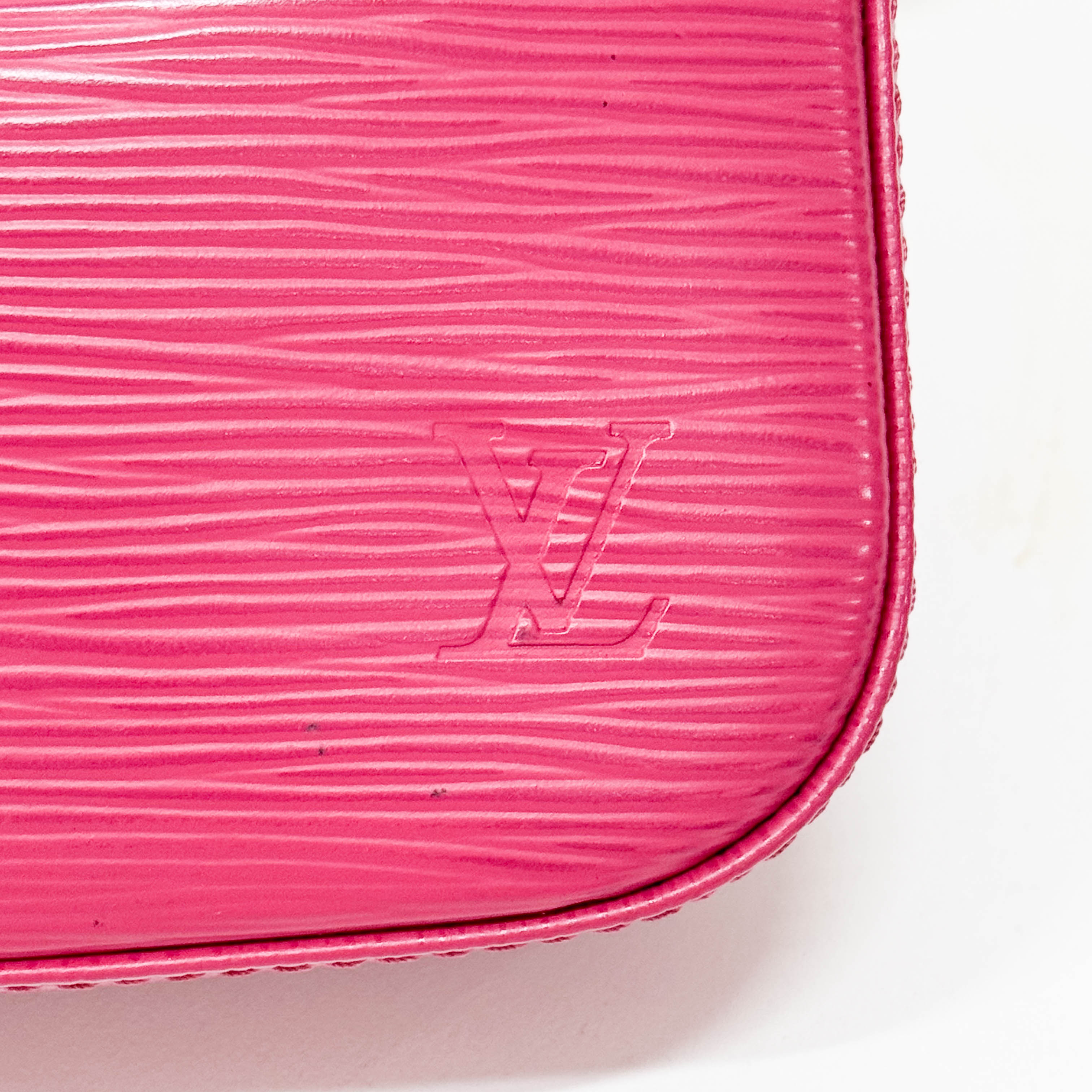 Epi Pink Grain Calfskin Leather Pochette Accessoire