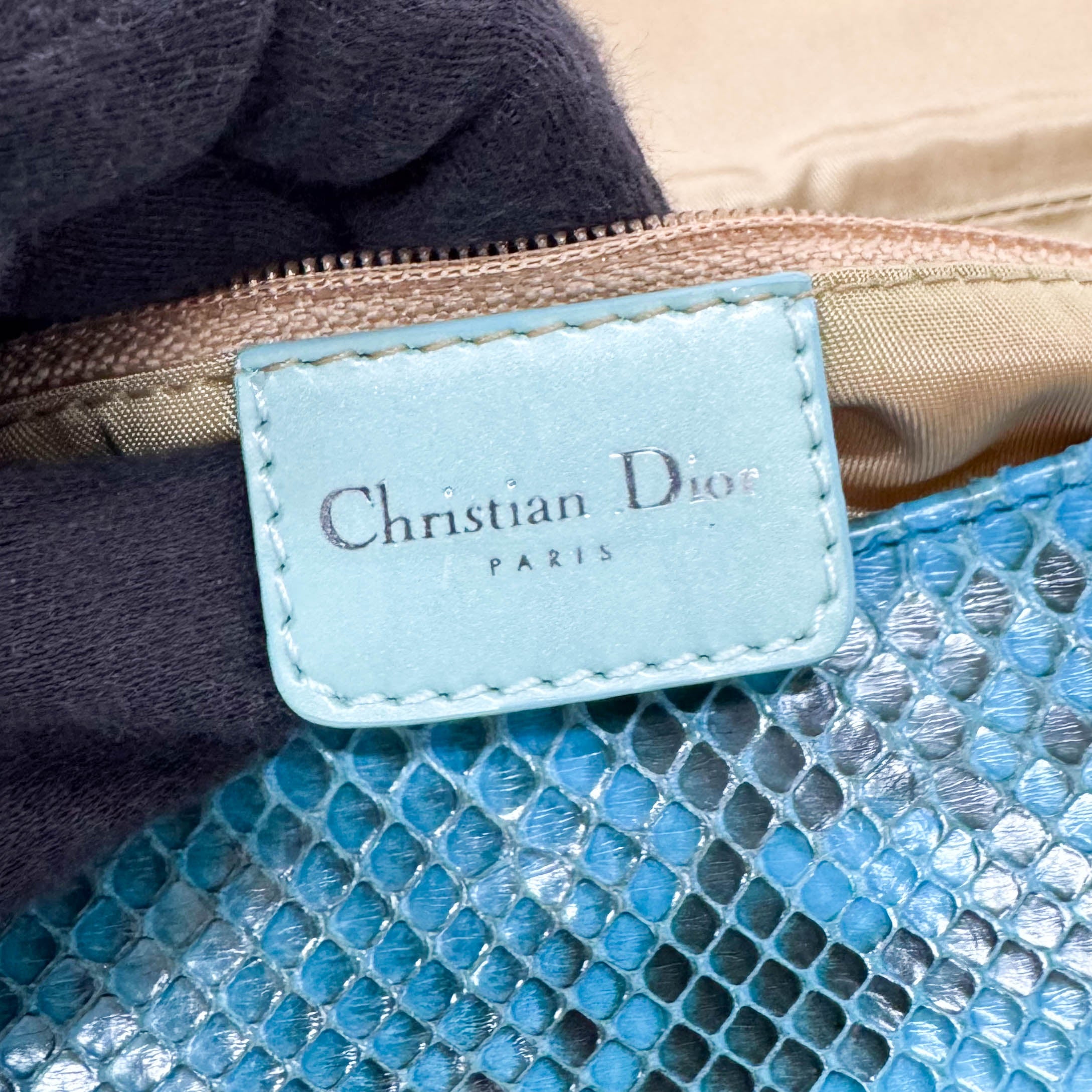 Malice Pearl Blue Leather Shouder Bag