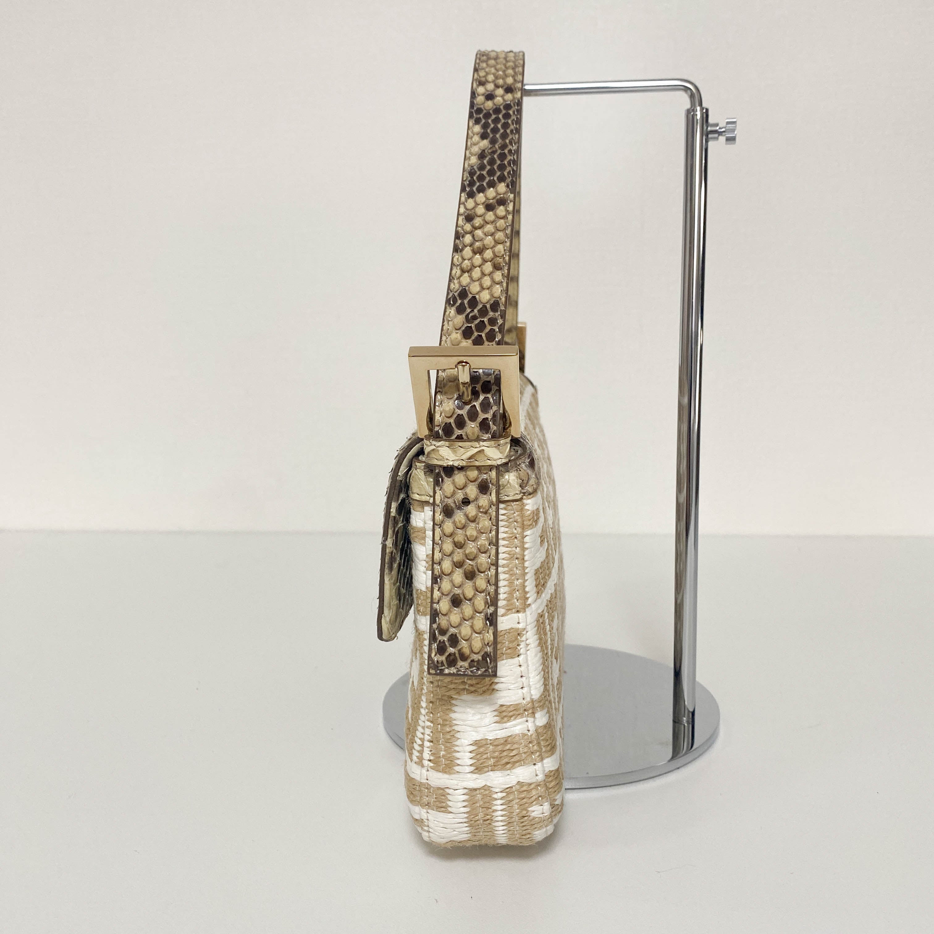 Baguette FF White Beige Raffia / Python Belt Shouler Bag