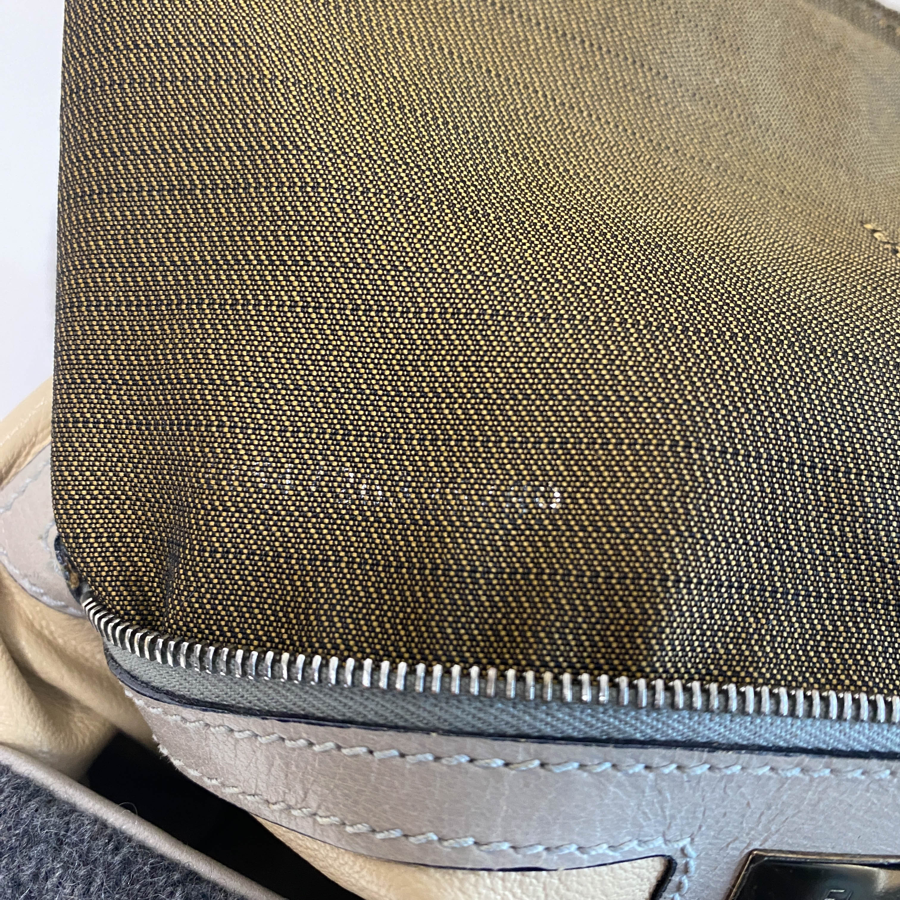 Mamma Baguette Grey Cashmere Shoulder Bag