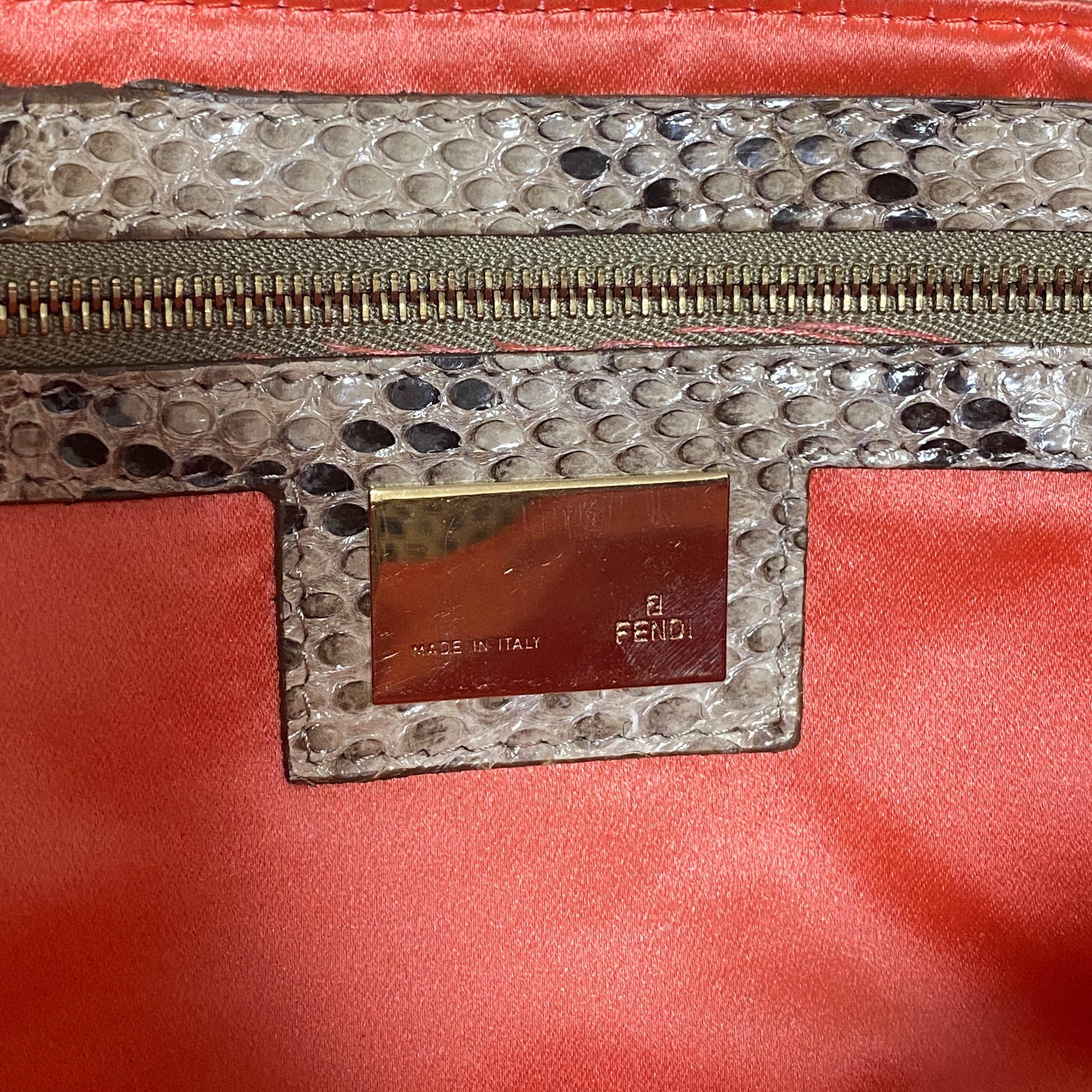 Baguette FF White Beige Raffia / Python Belt Shouler Bag