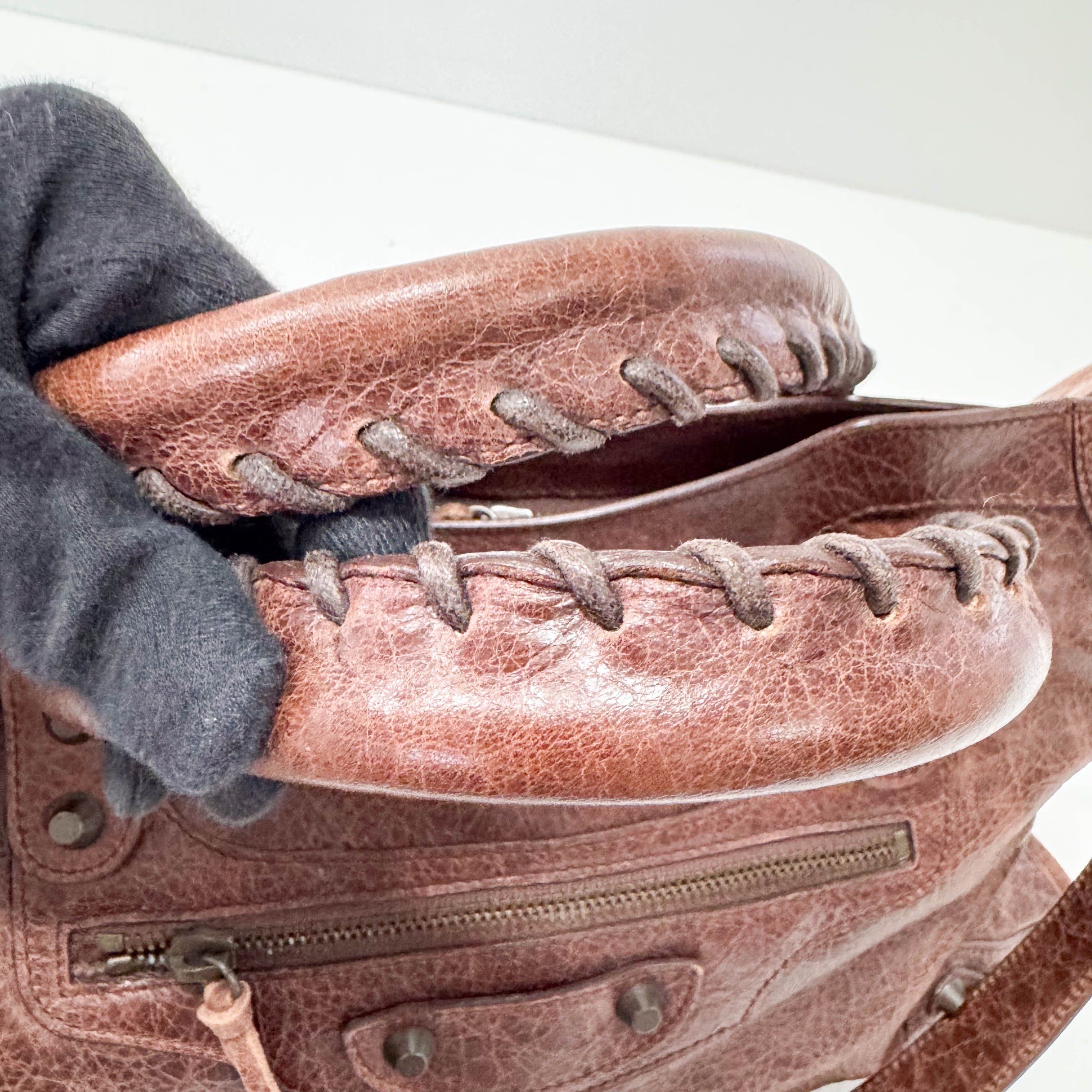 Giant City Brown Leather Bag