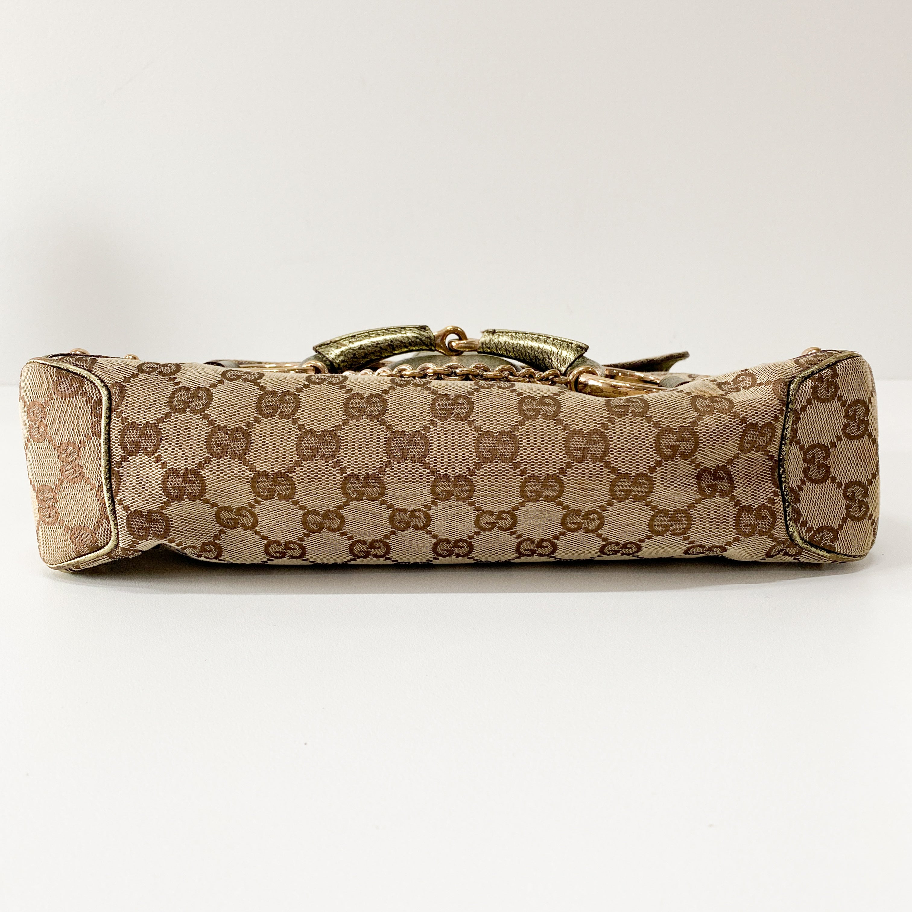 GG Canvas Brown Shoulder Bag