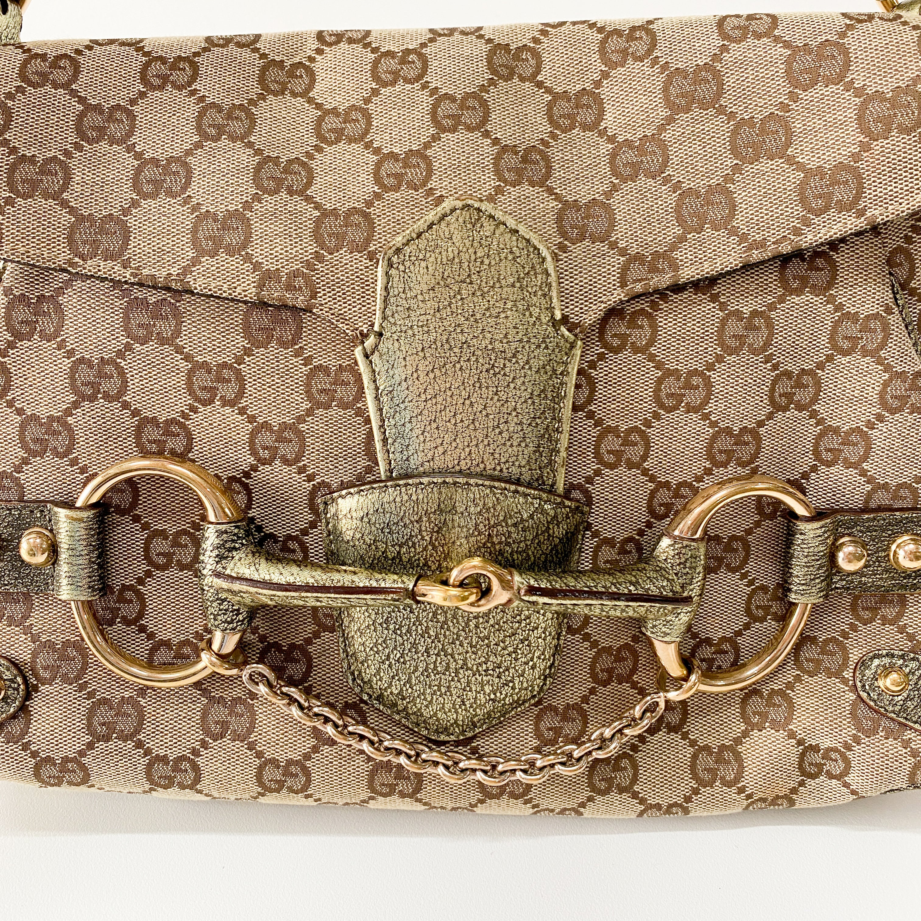 GG Canvas Brown Shoulder Bag