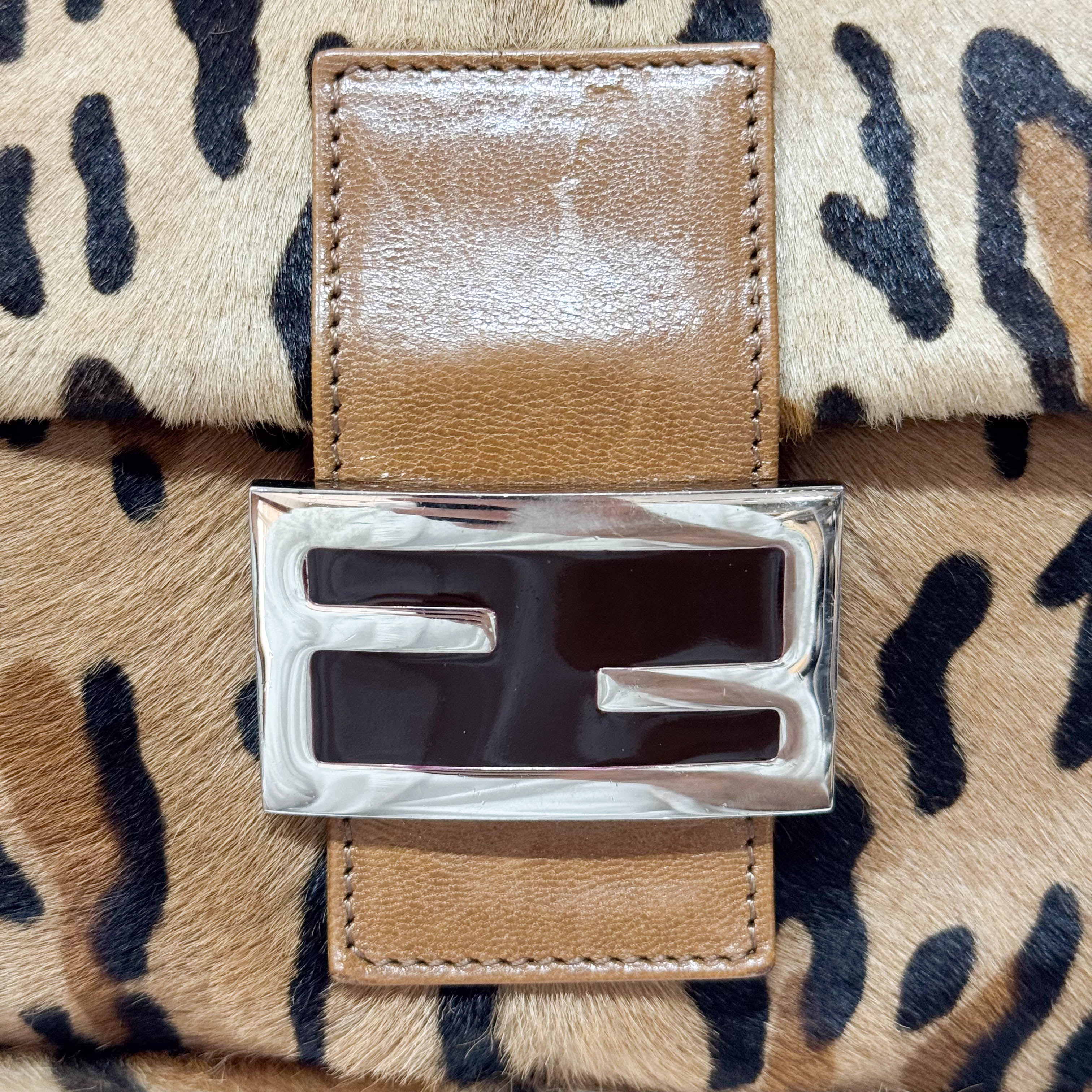 Mamma Baguette Leopard Print Bag