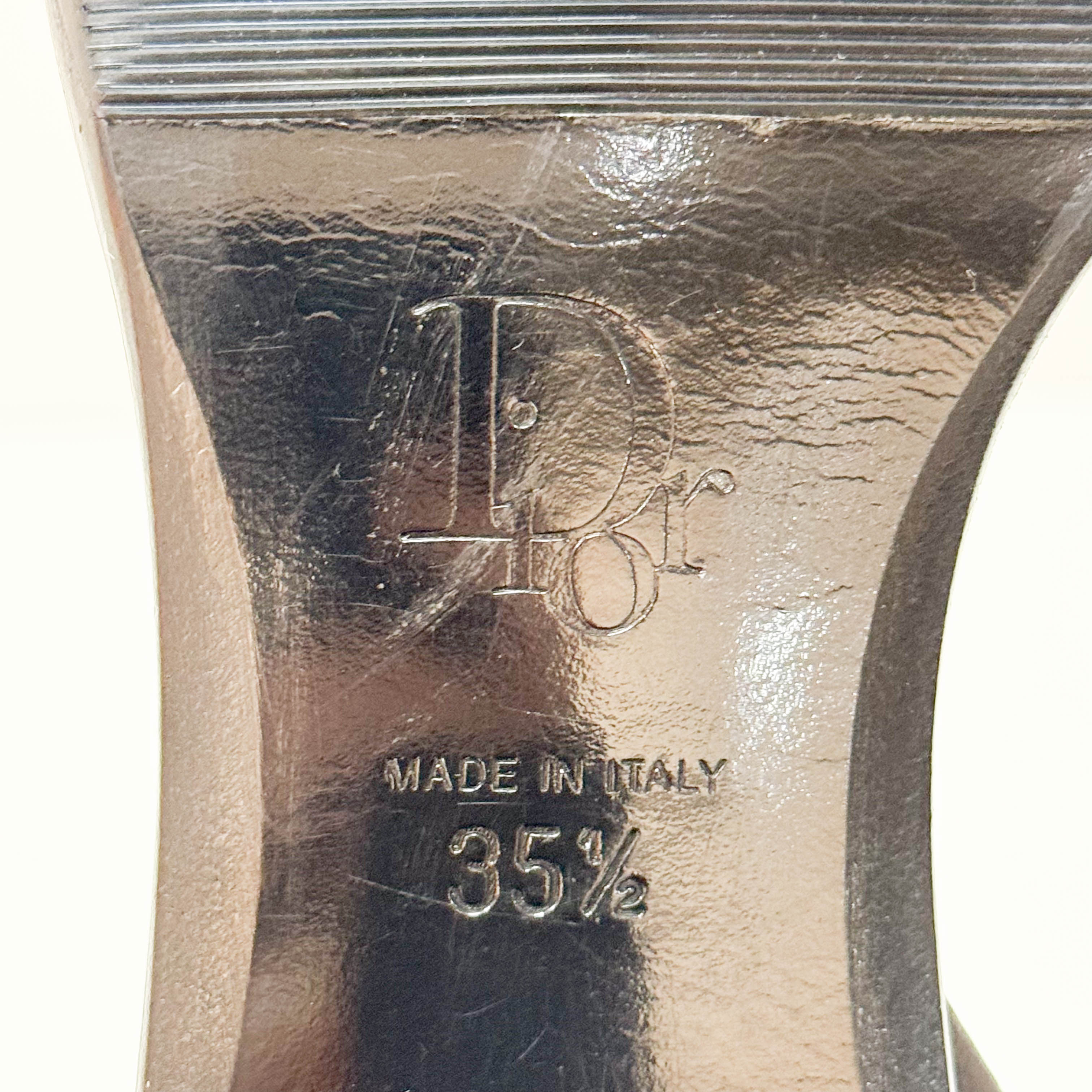 Padlock Black Sandals