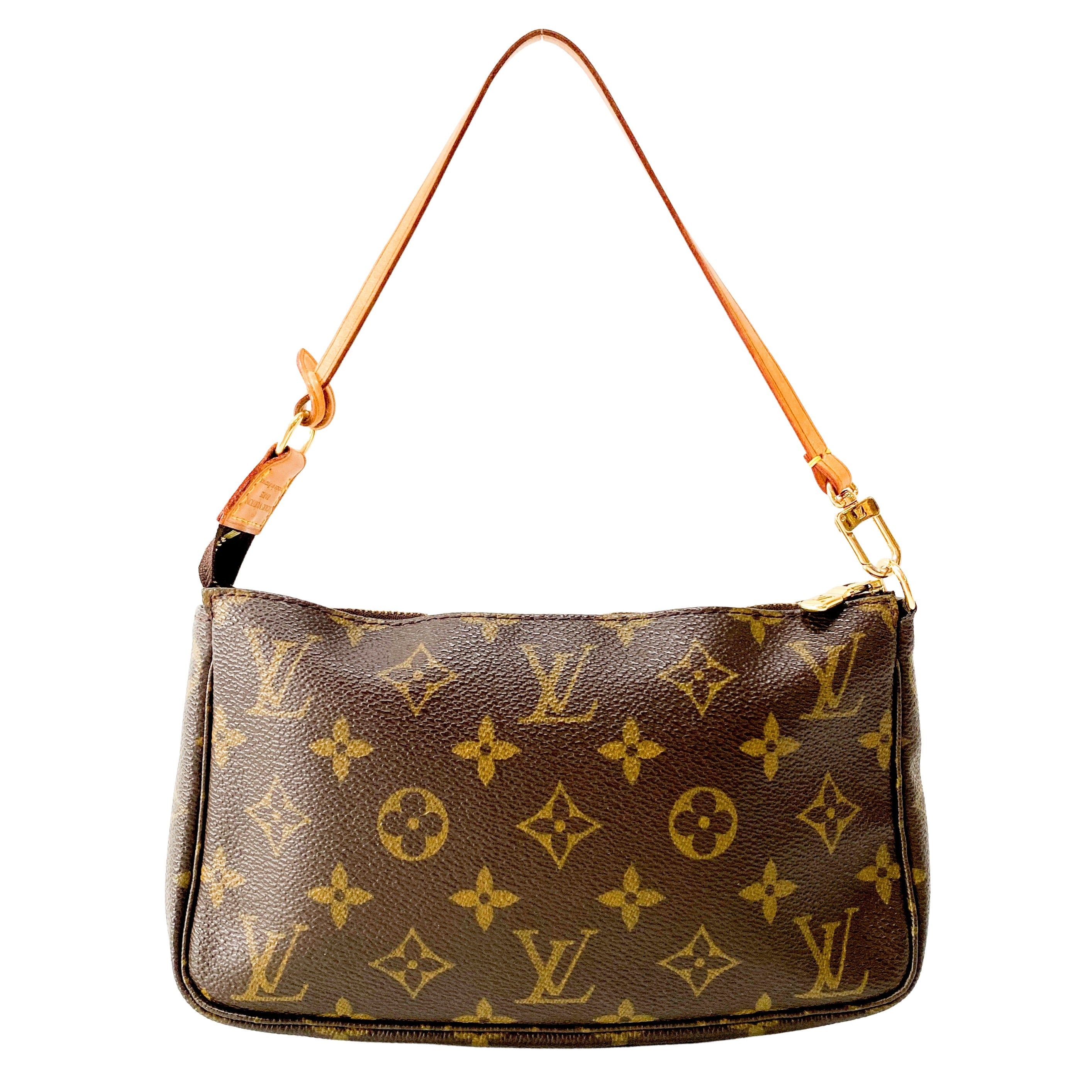 Monogram Pochette Accessoire